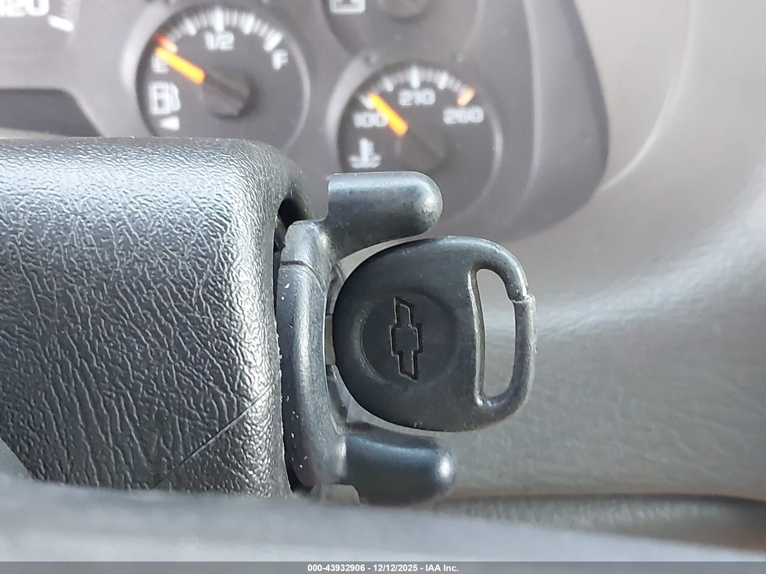 CHEVROLET TRAILBLAZER image 11