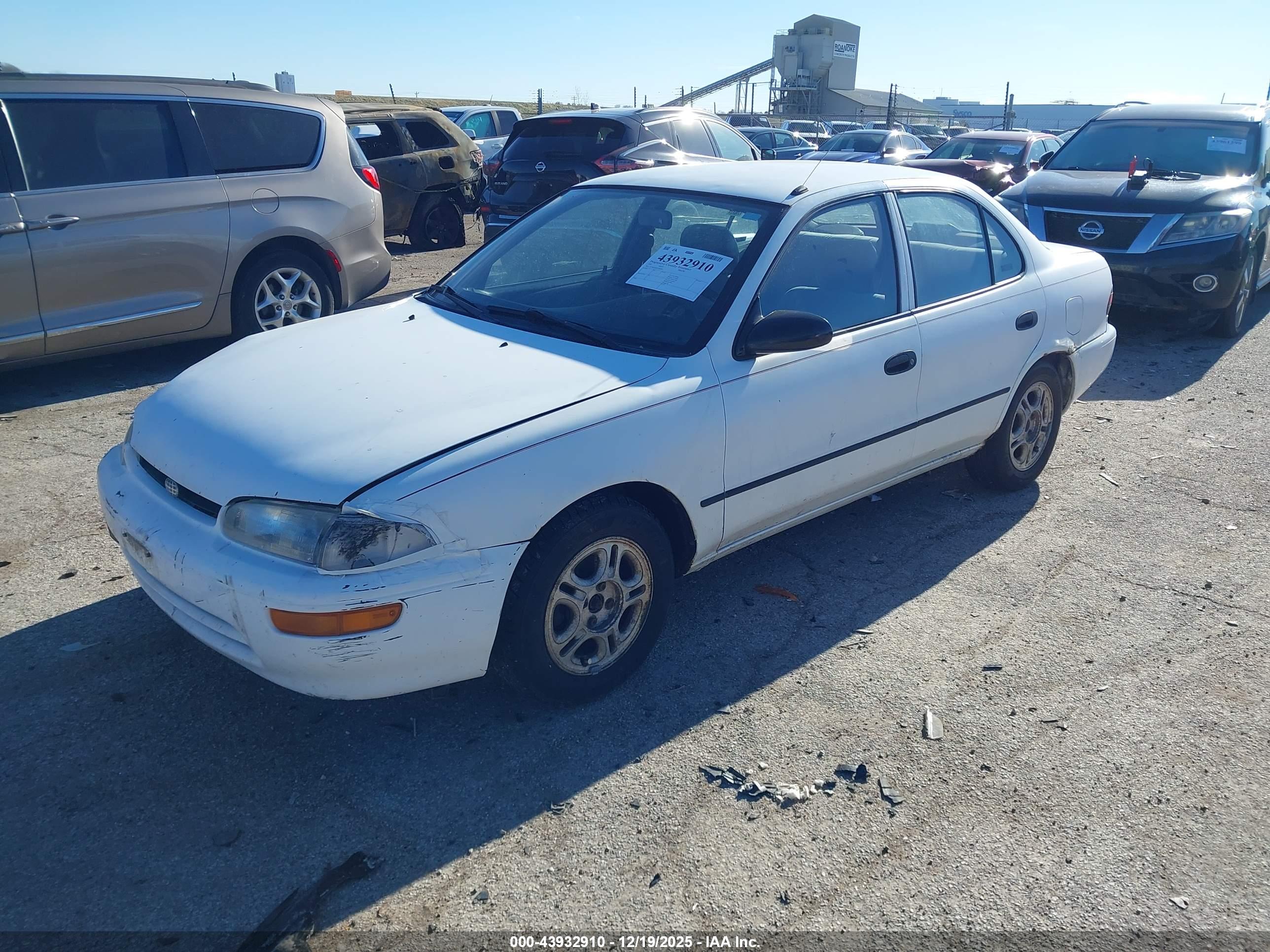 GEO PRIZM image 2
