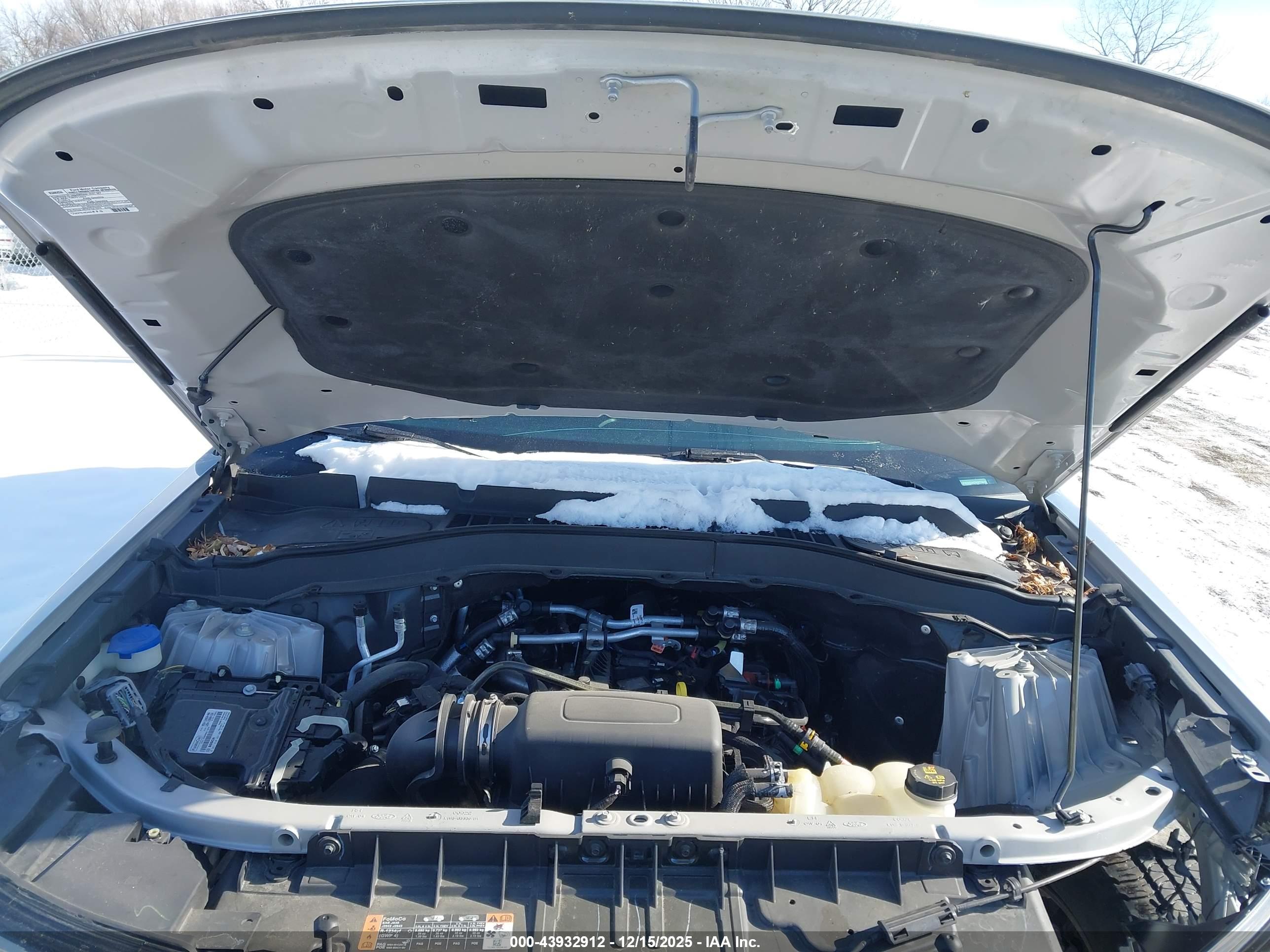 FORD EXPLORER image 10