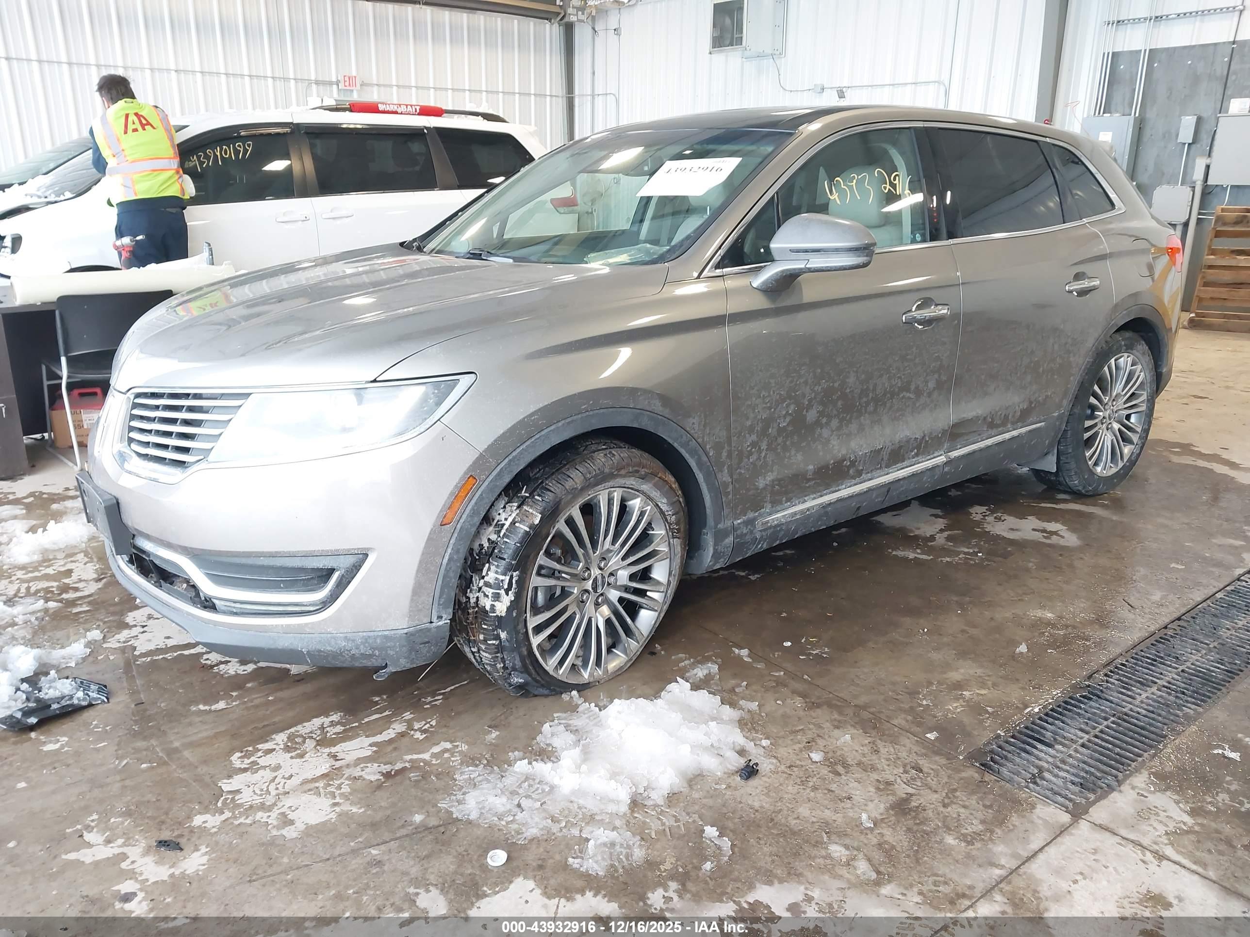 LINCOLN MKX image 2