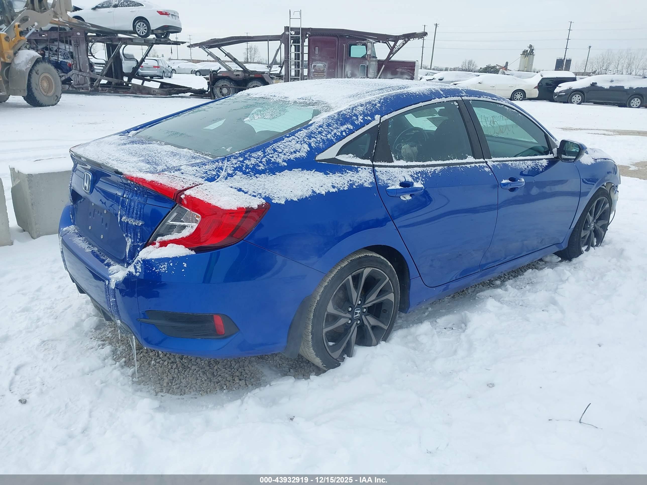 HONDA CIVIC image 4