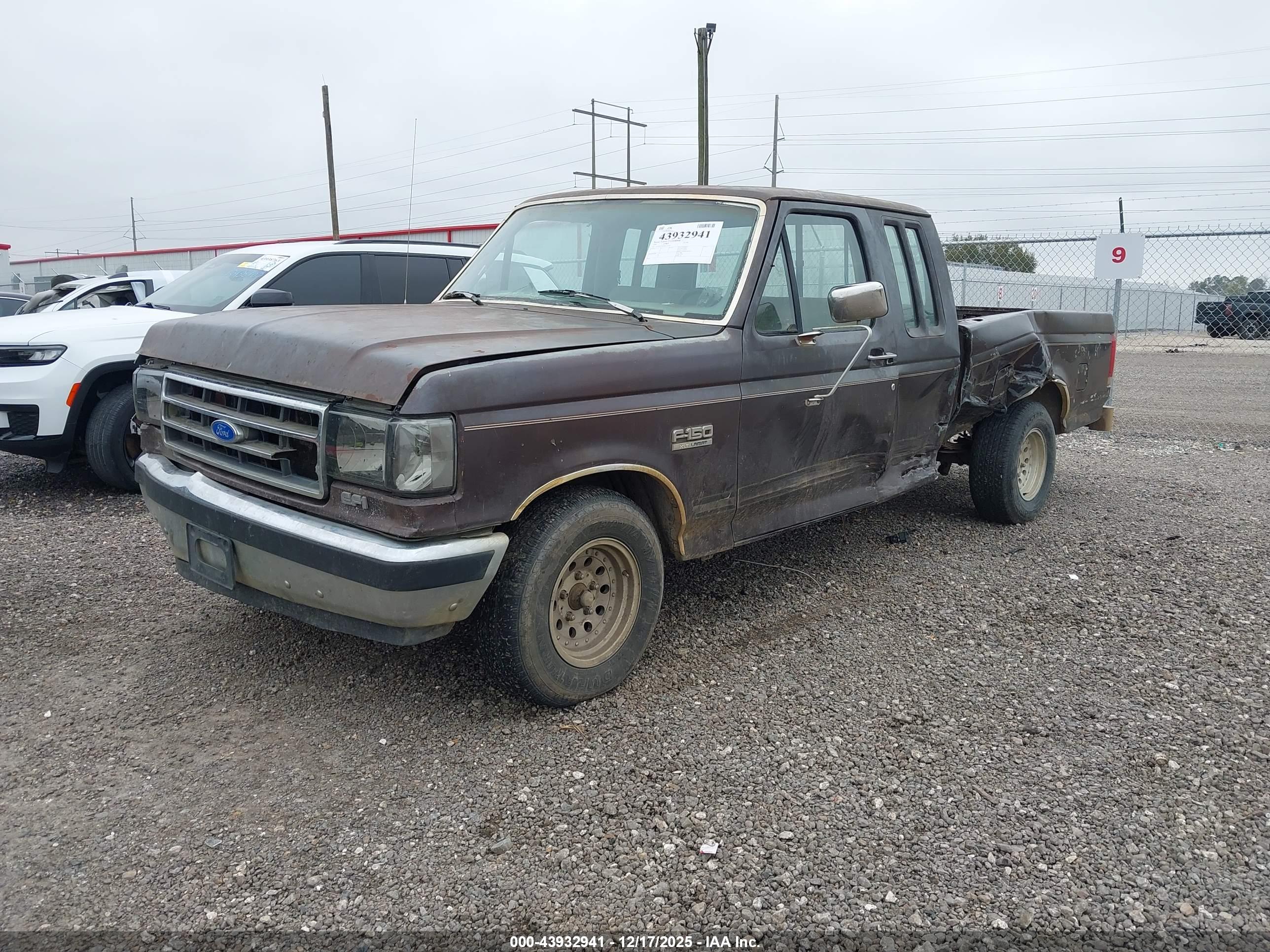 FORD F150 image 2