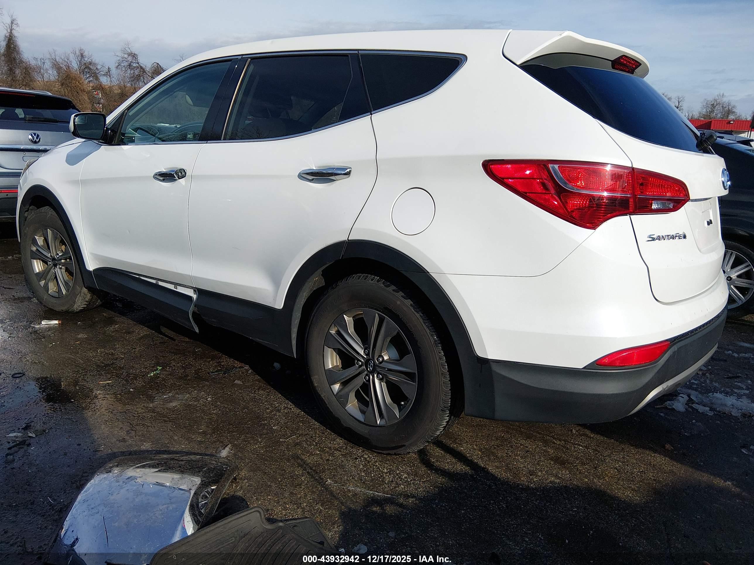 HYUNDAI SANTA image 3
