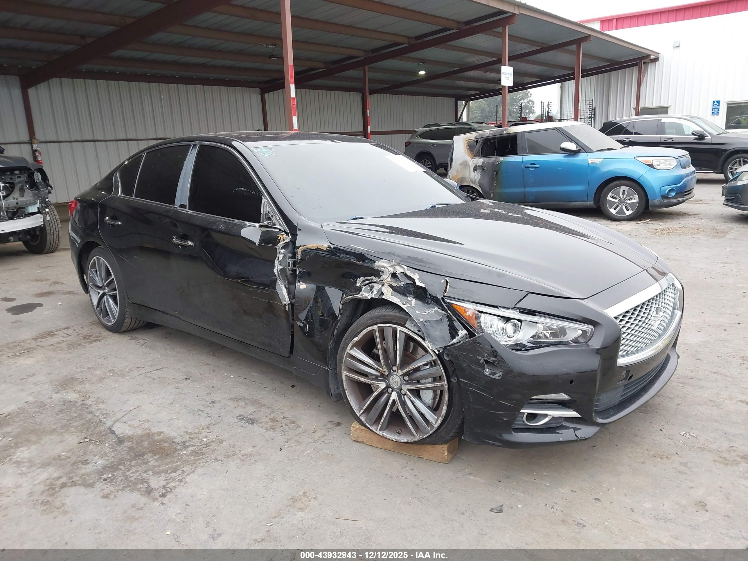 INFINITI Q50 image 6