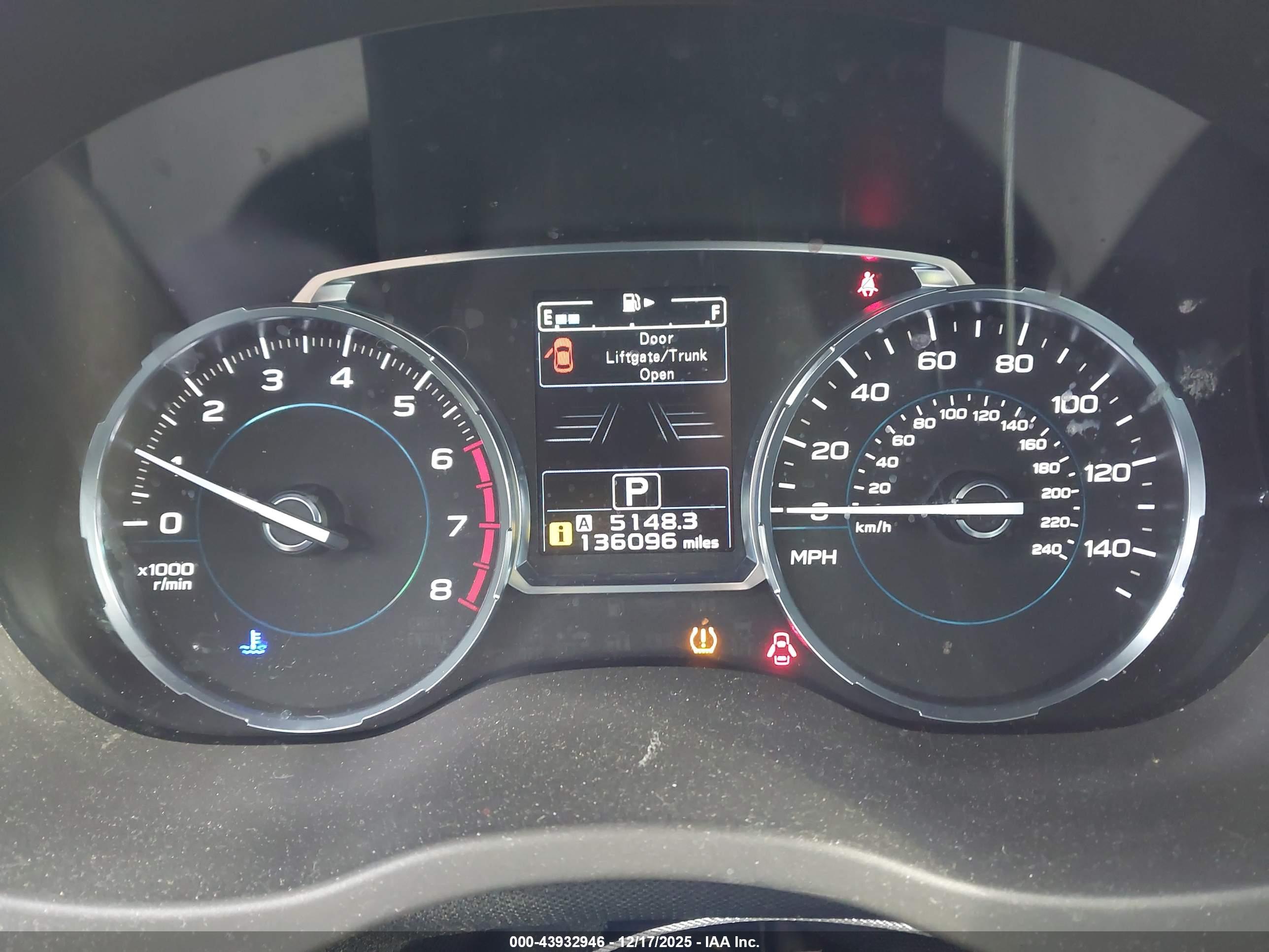 SUBARU FORESTER image 7
