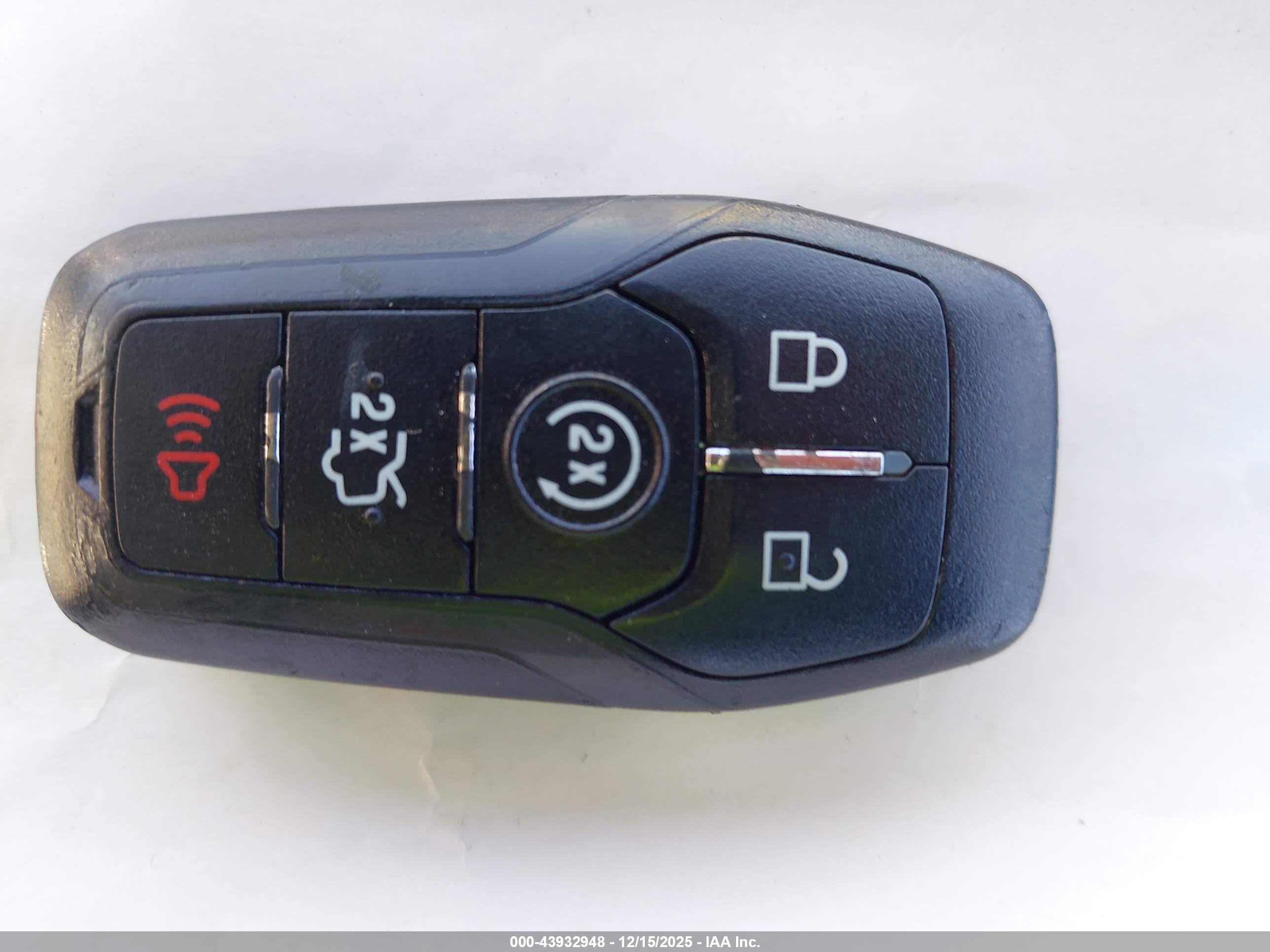 LINCOLN MKZ image 11