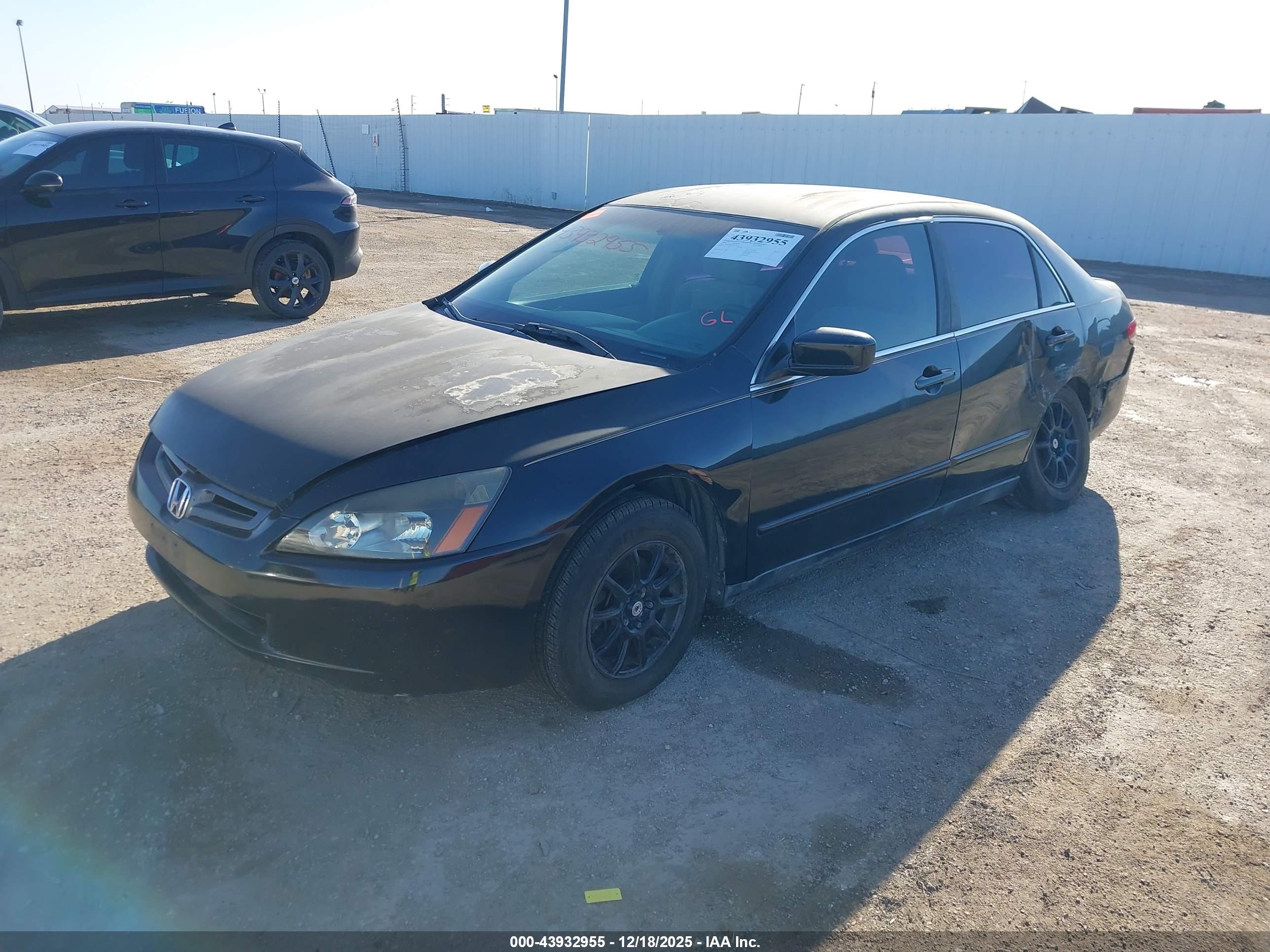 HONDA ACCORD image 2