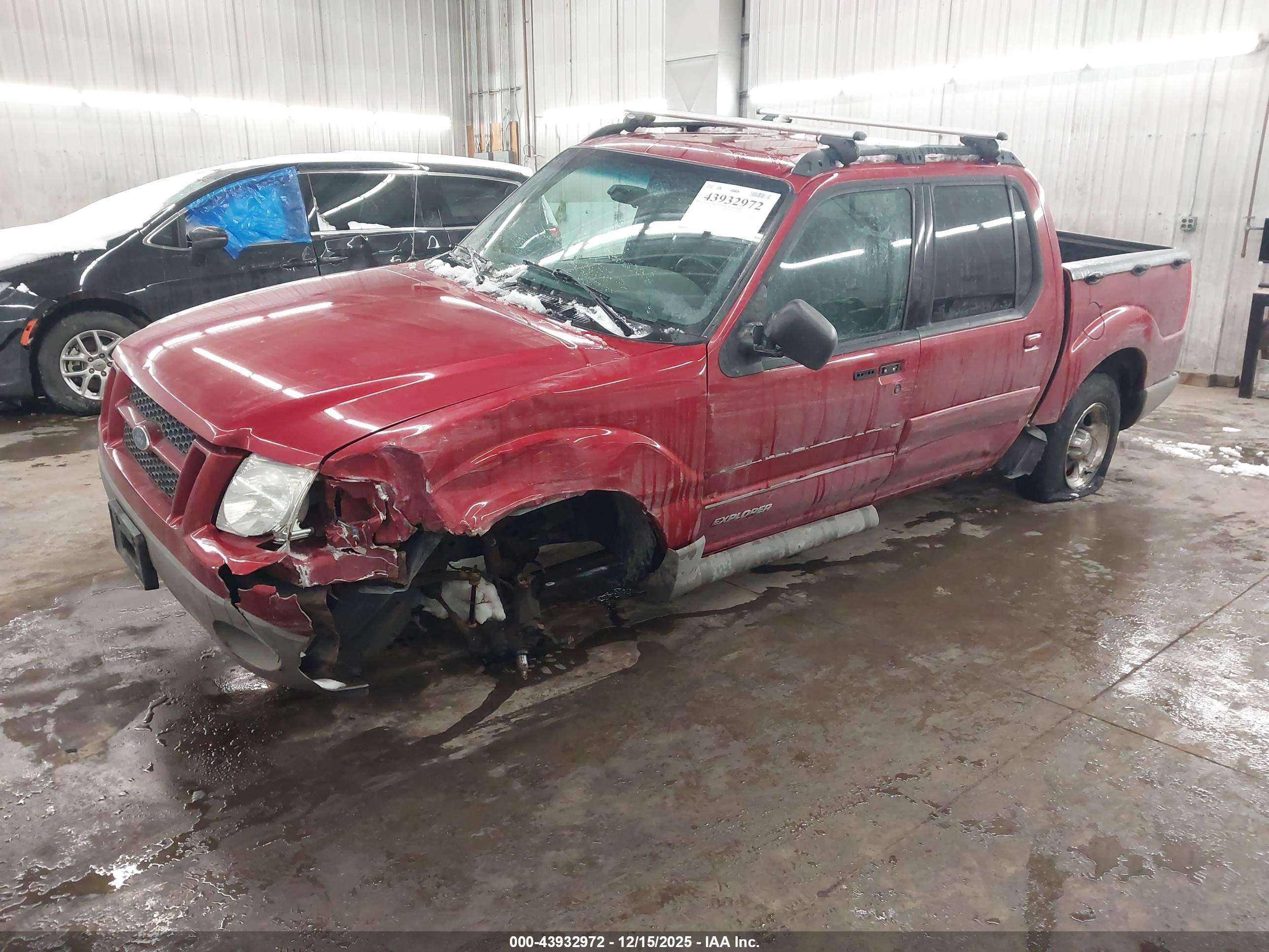 FORD EXPLORER image 2