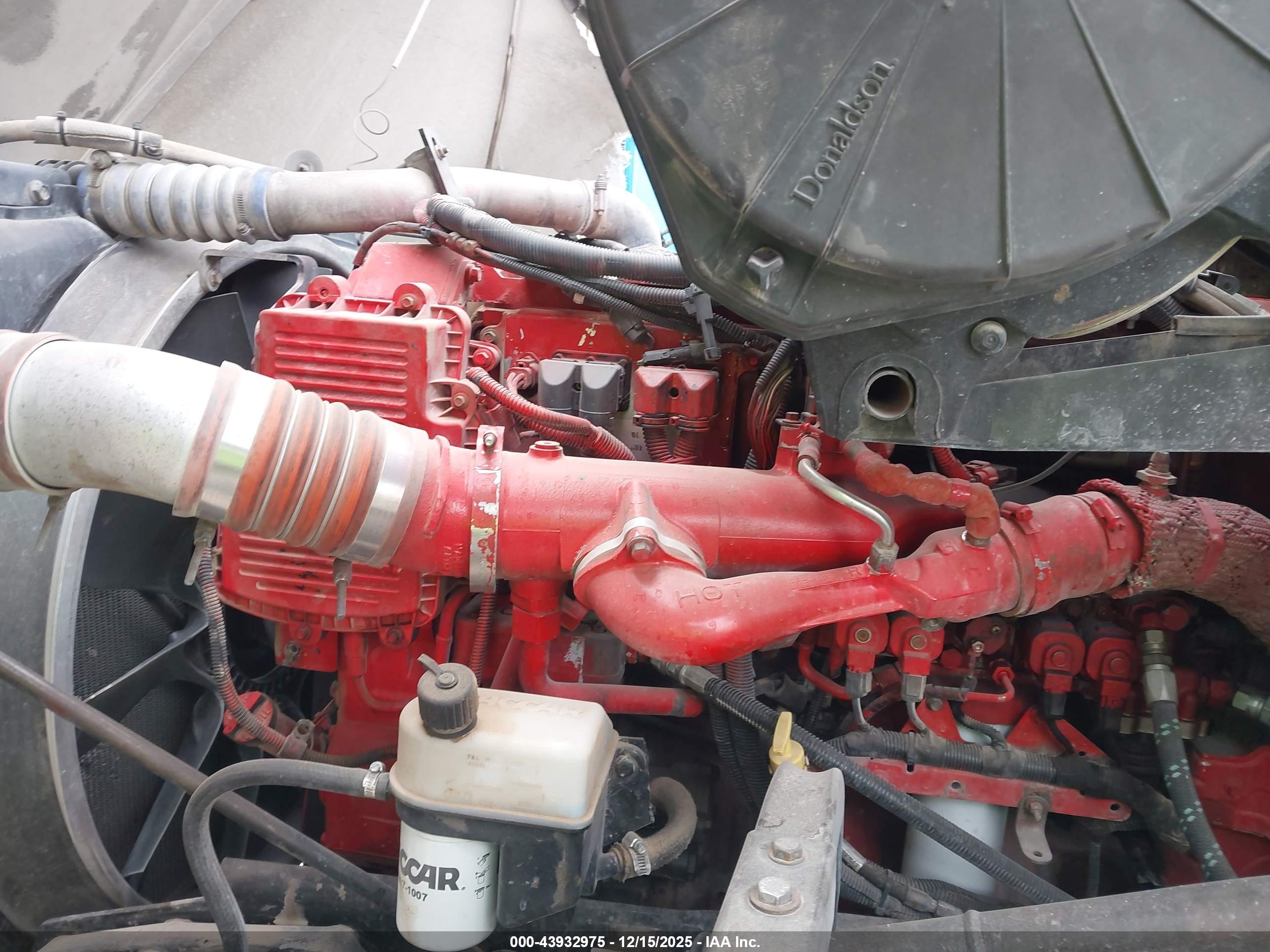 KENWORTH CONSTRUCTION image 10