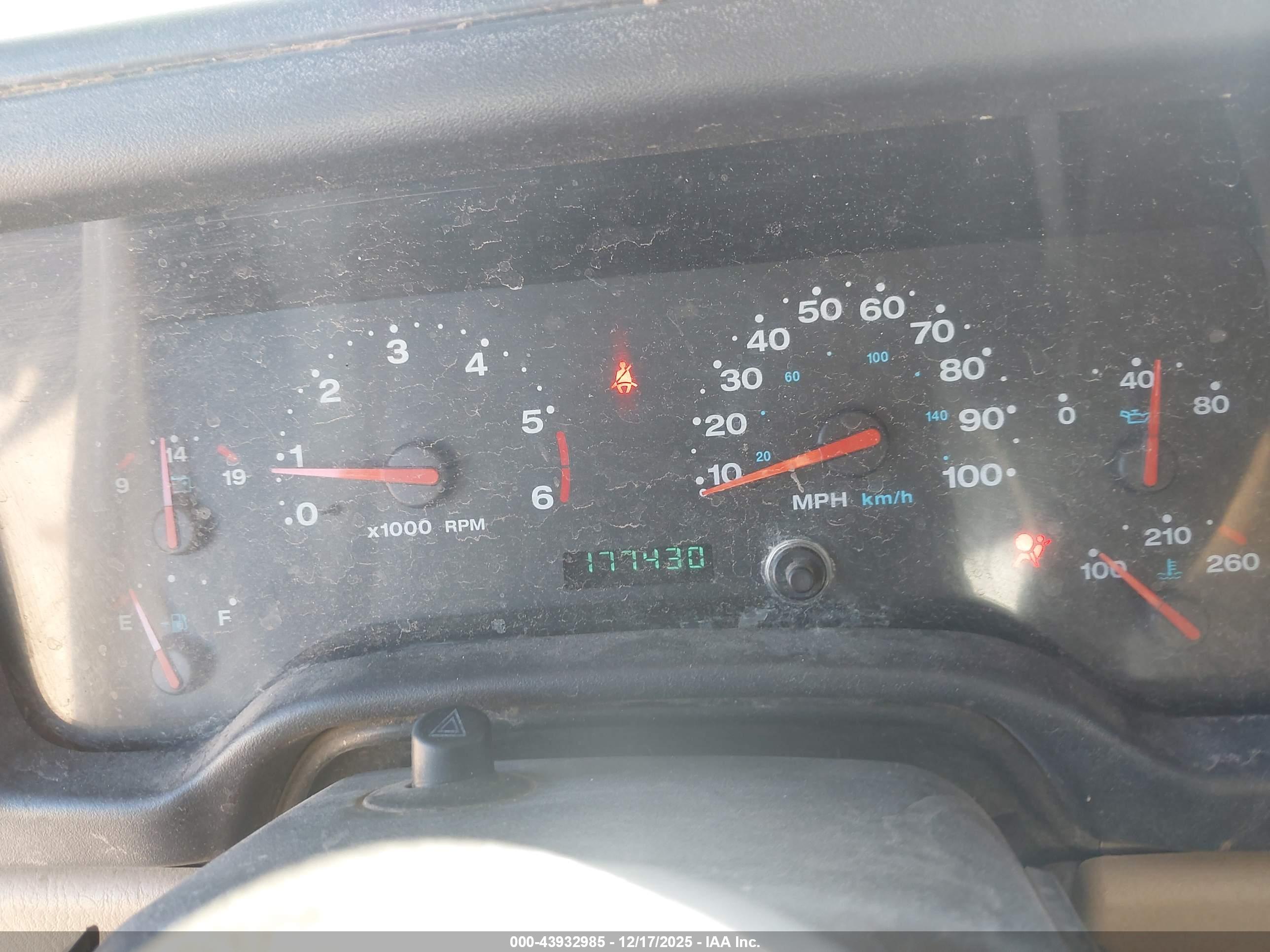 JEEP WRANGLER image 7