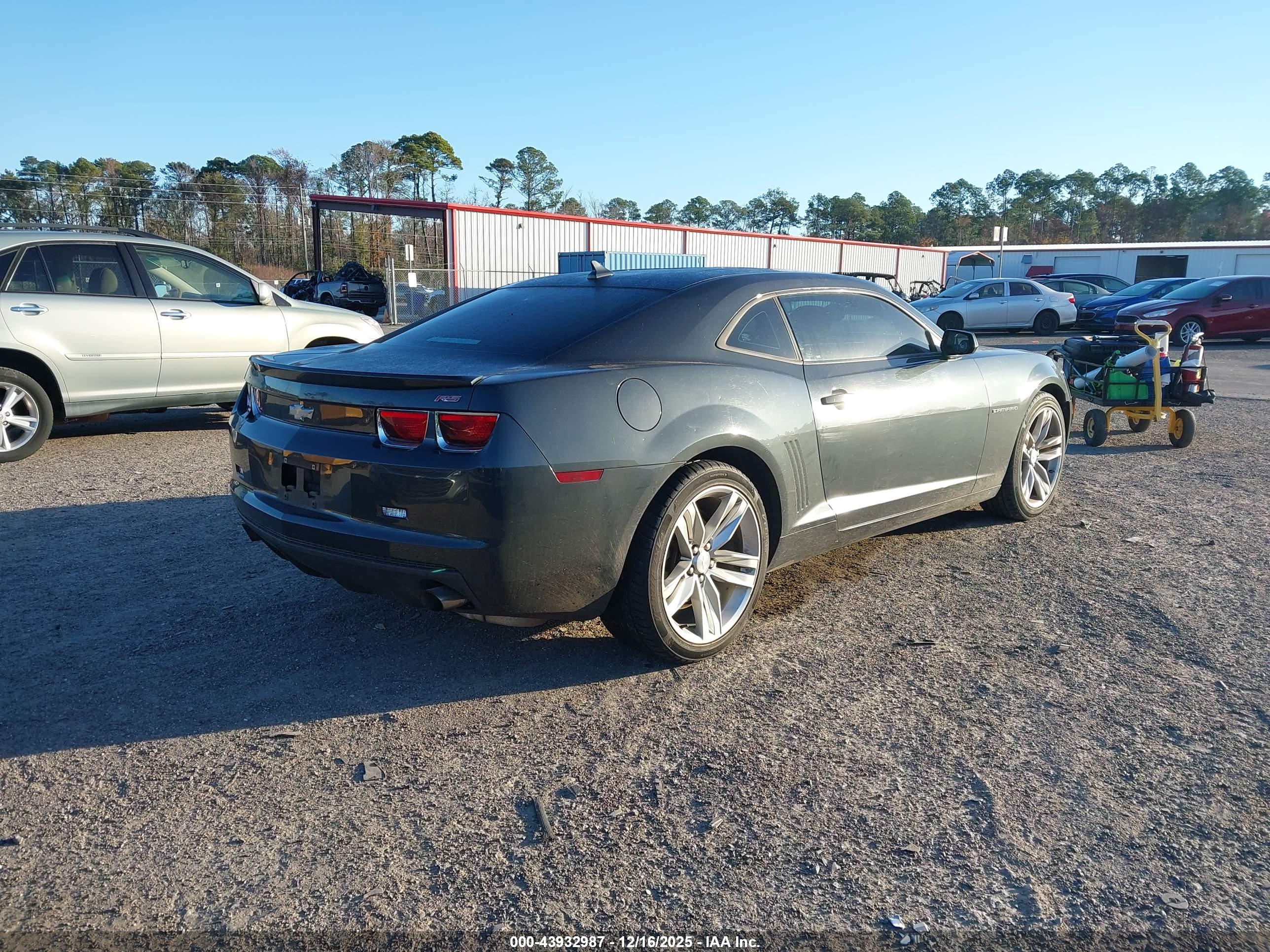 CHEVROLET CAMARO image 4