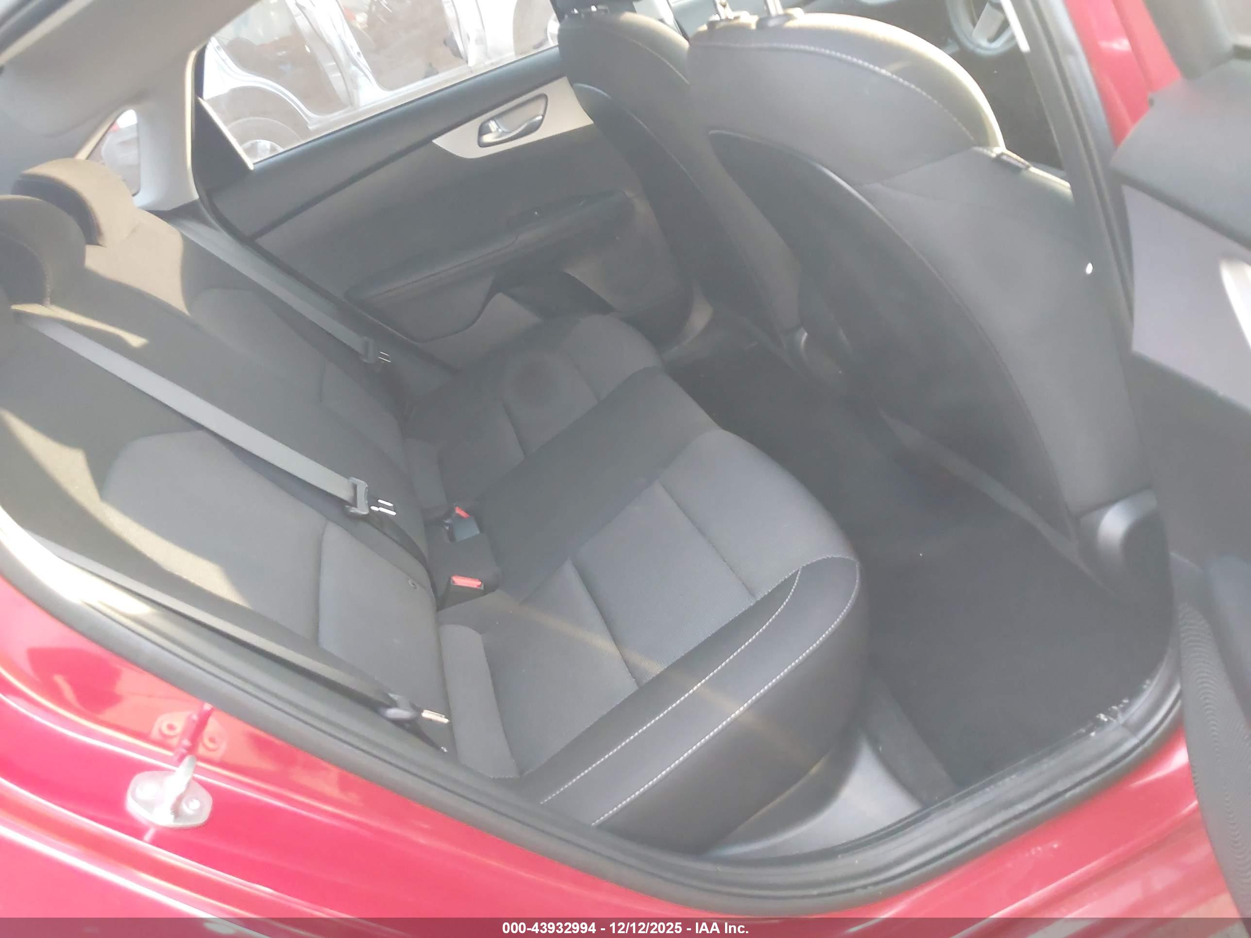KIA FORTE image 8