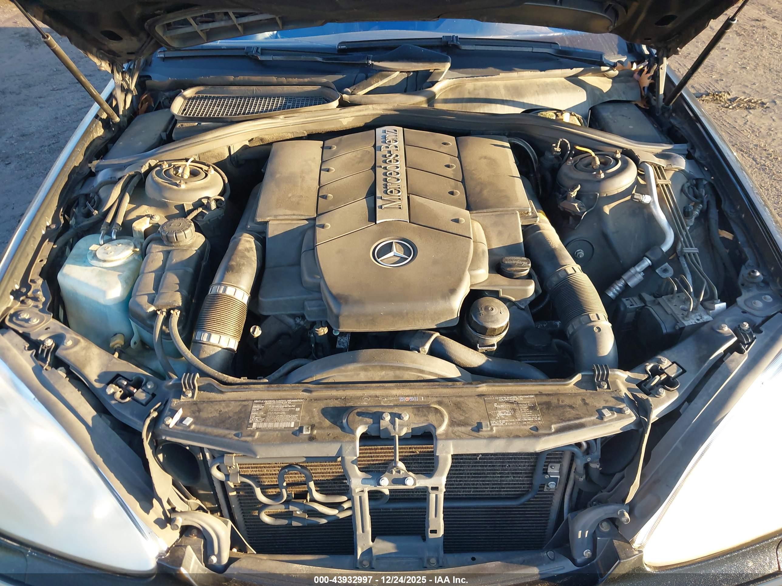 MERCEDES-BENZ S image 10