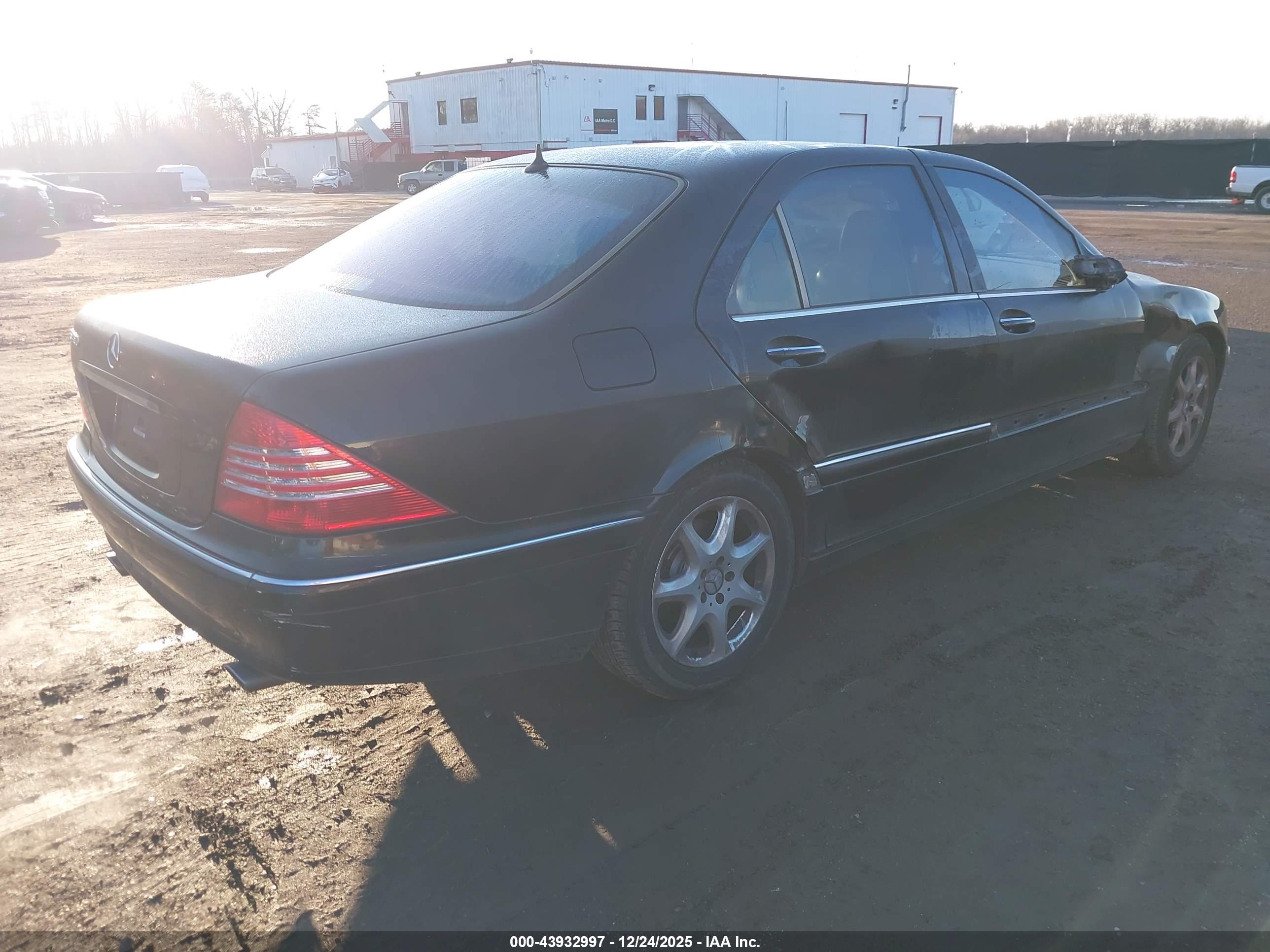 MERCEDES-BENZ S image 4