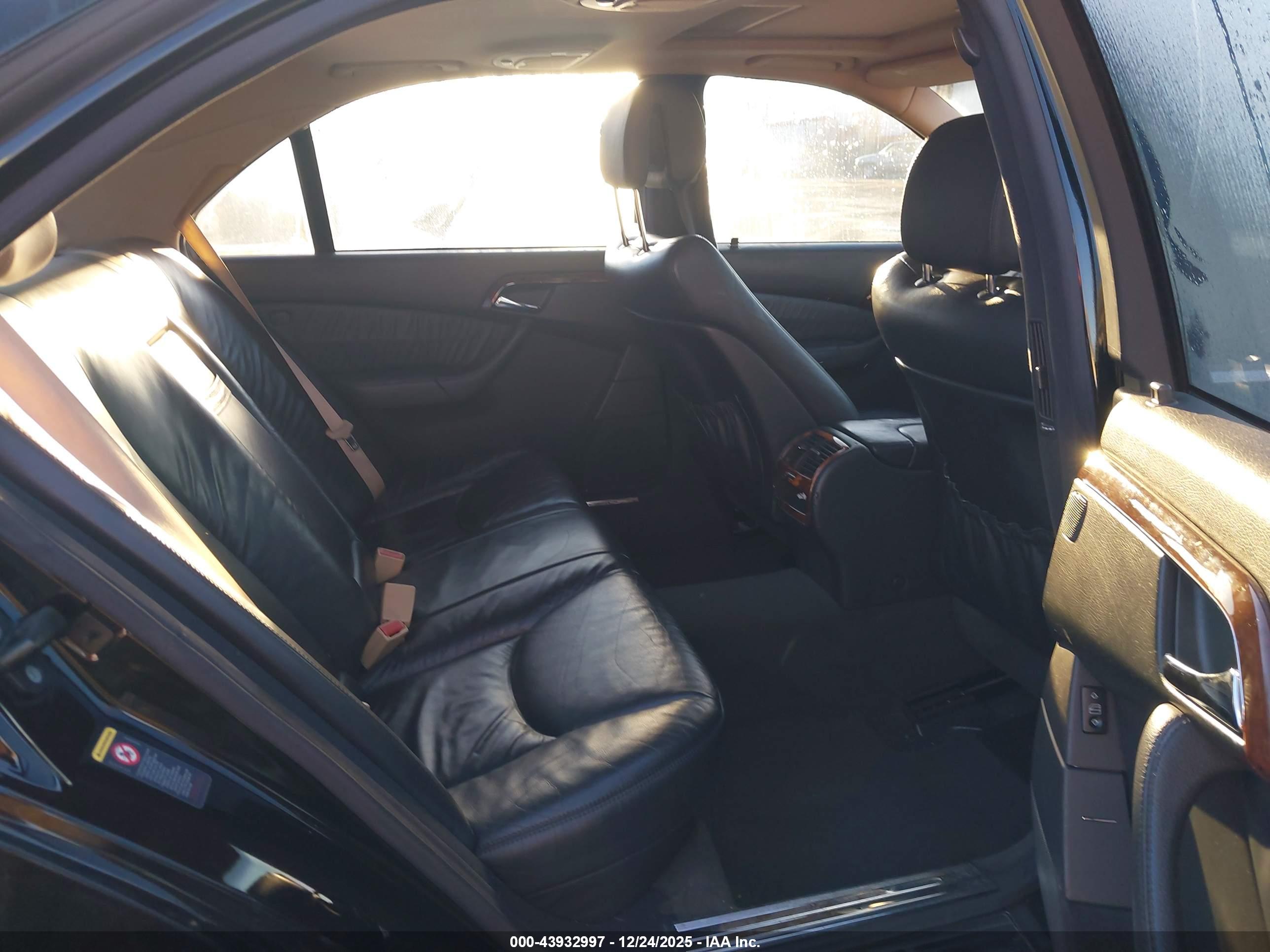 MERCEDES-BENZ S image 8