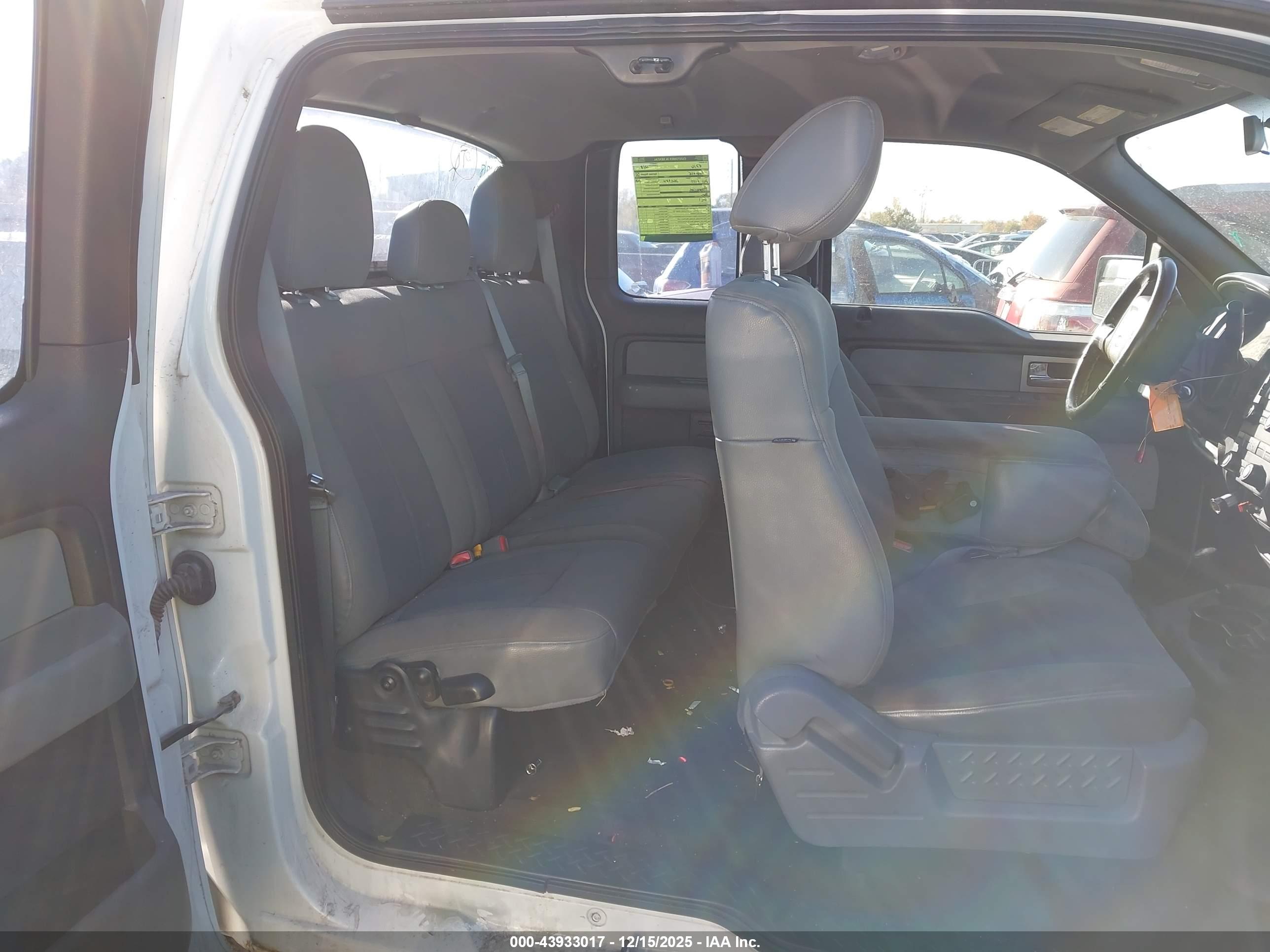 FORD F-150 image 8