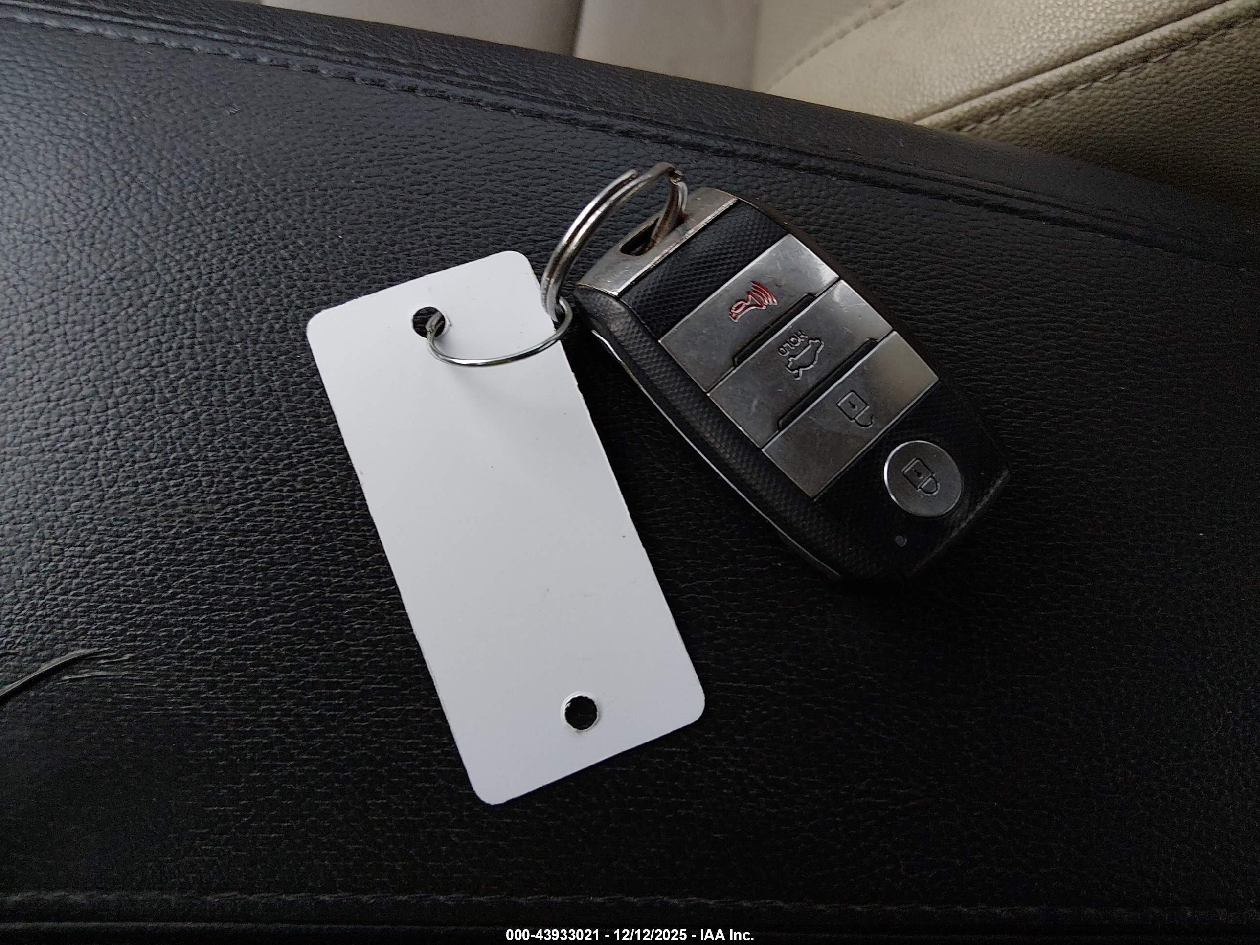 KIA OPTIMA image 11