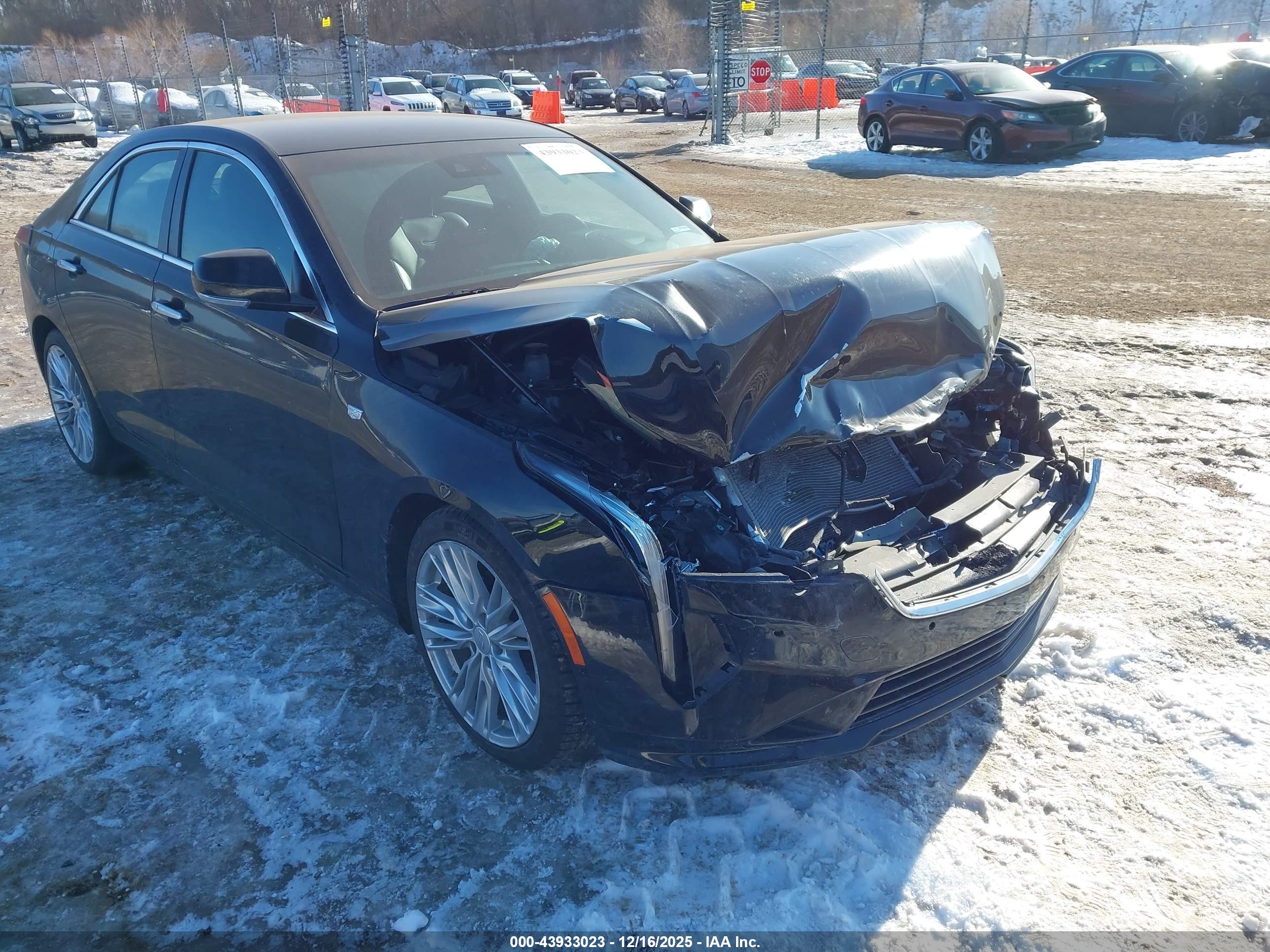 CADILLAC CT4 image 6