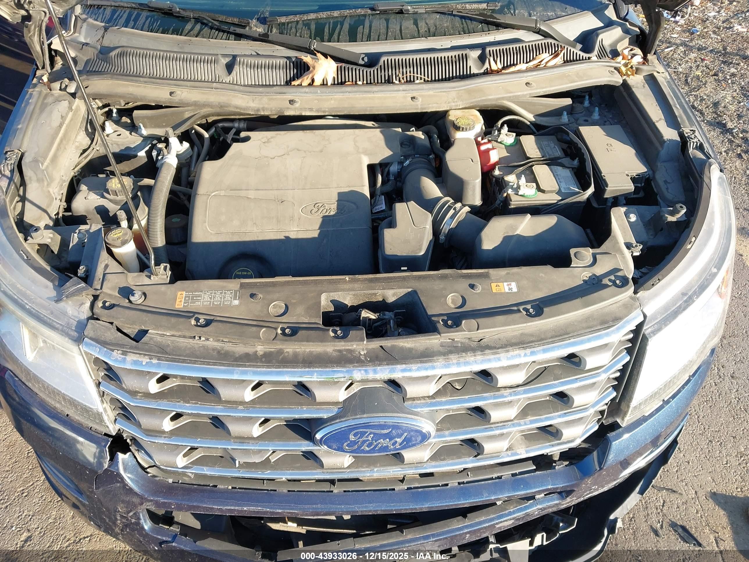 FORD EXPLORER image 10