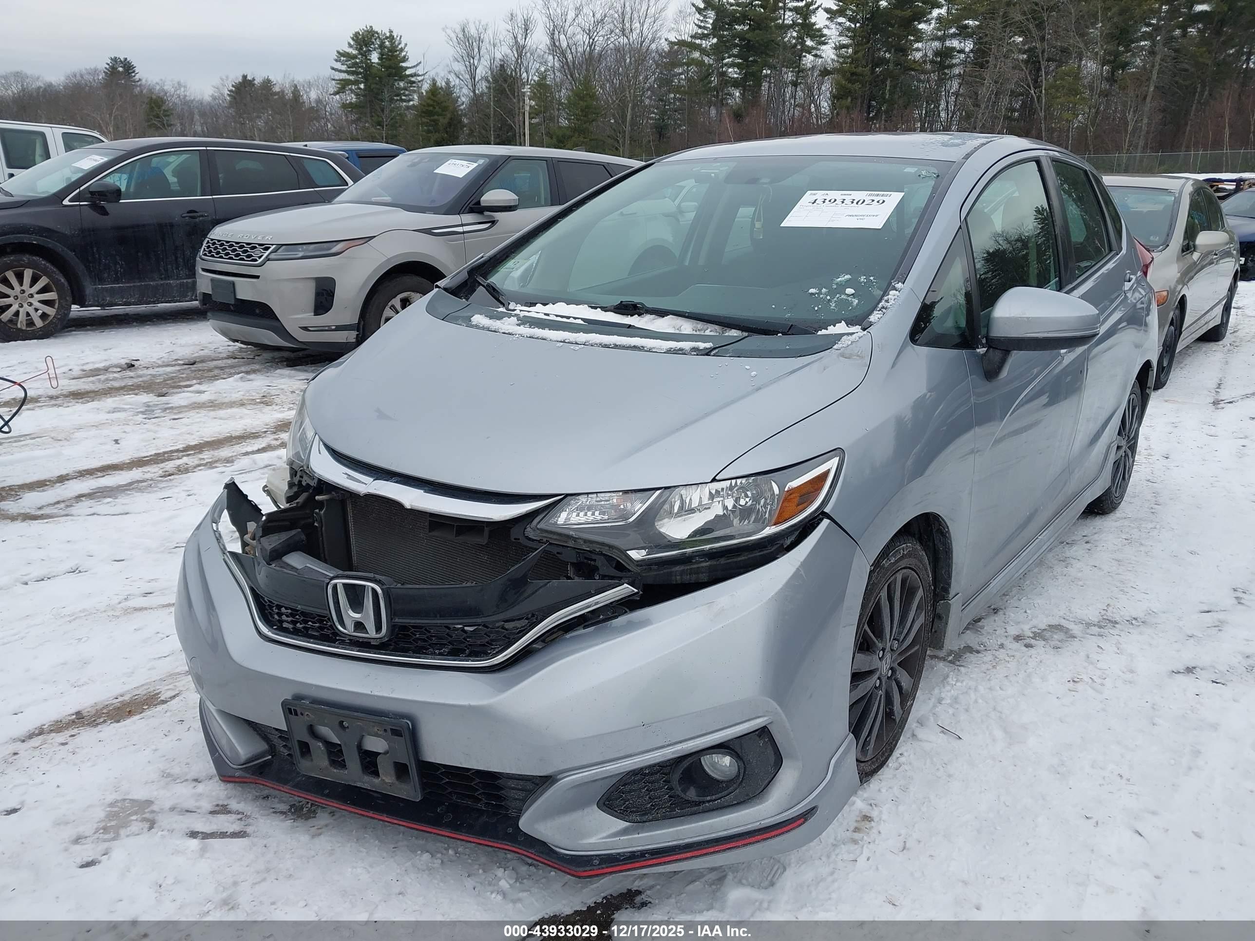 HONDA FIT image 6