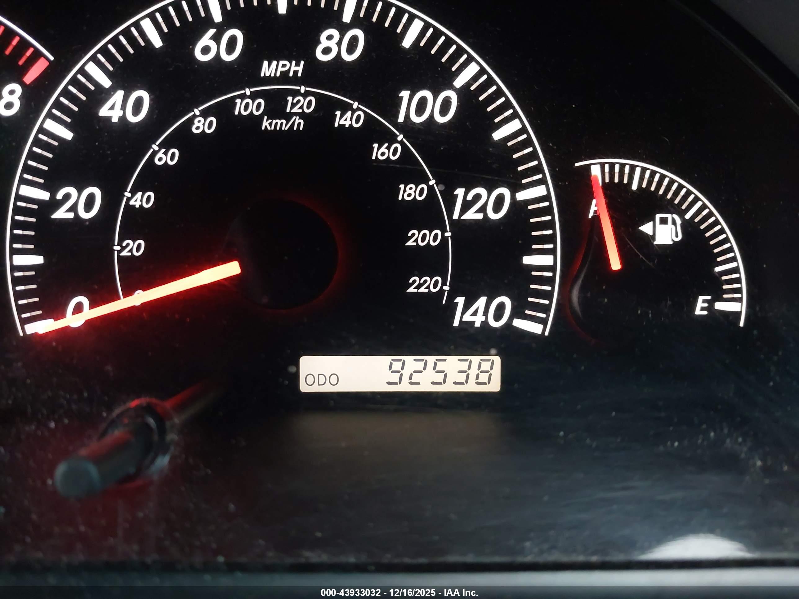 TOYOTA CAMRY image 7