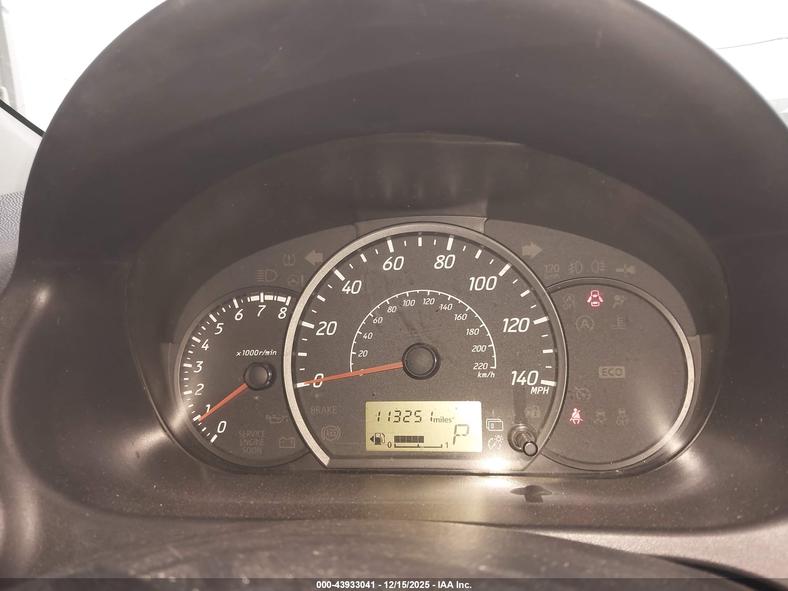 MITSUBISHI MIRAGE image 7