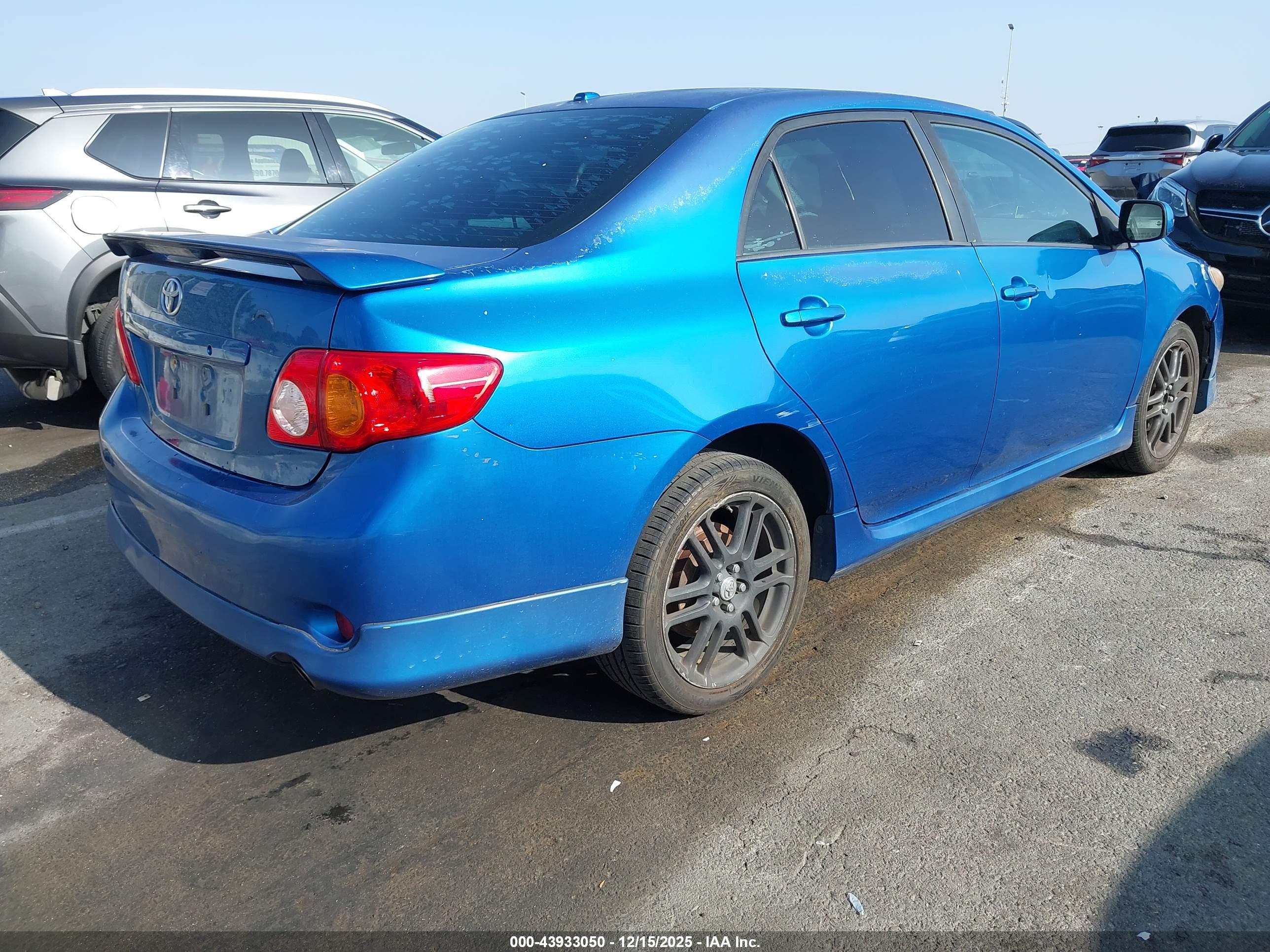 TOYOTA COROLLA image 4