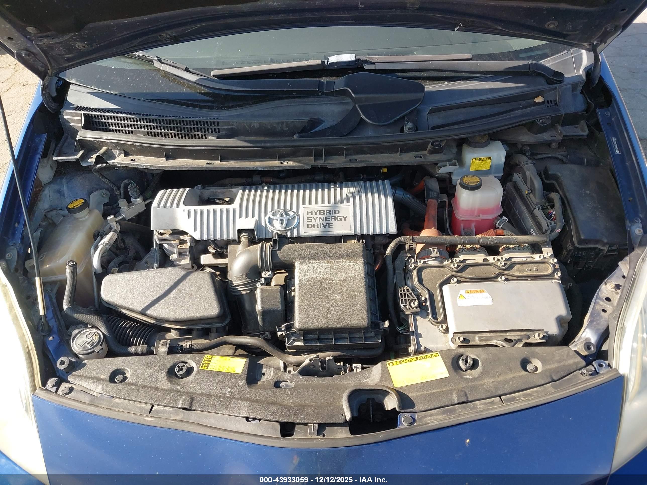 TOYOTA PRIUS image 10