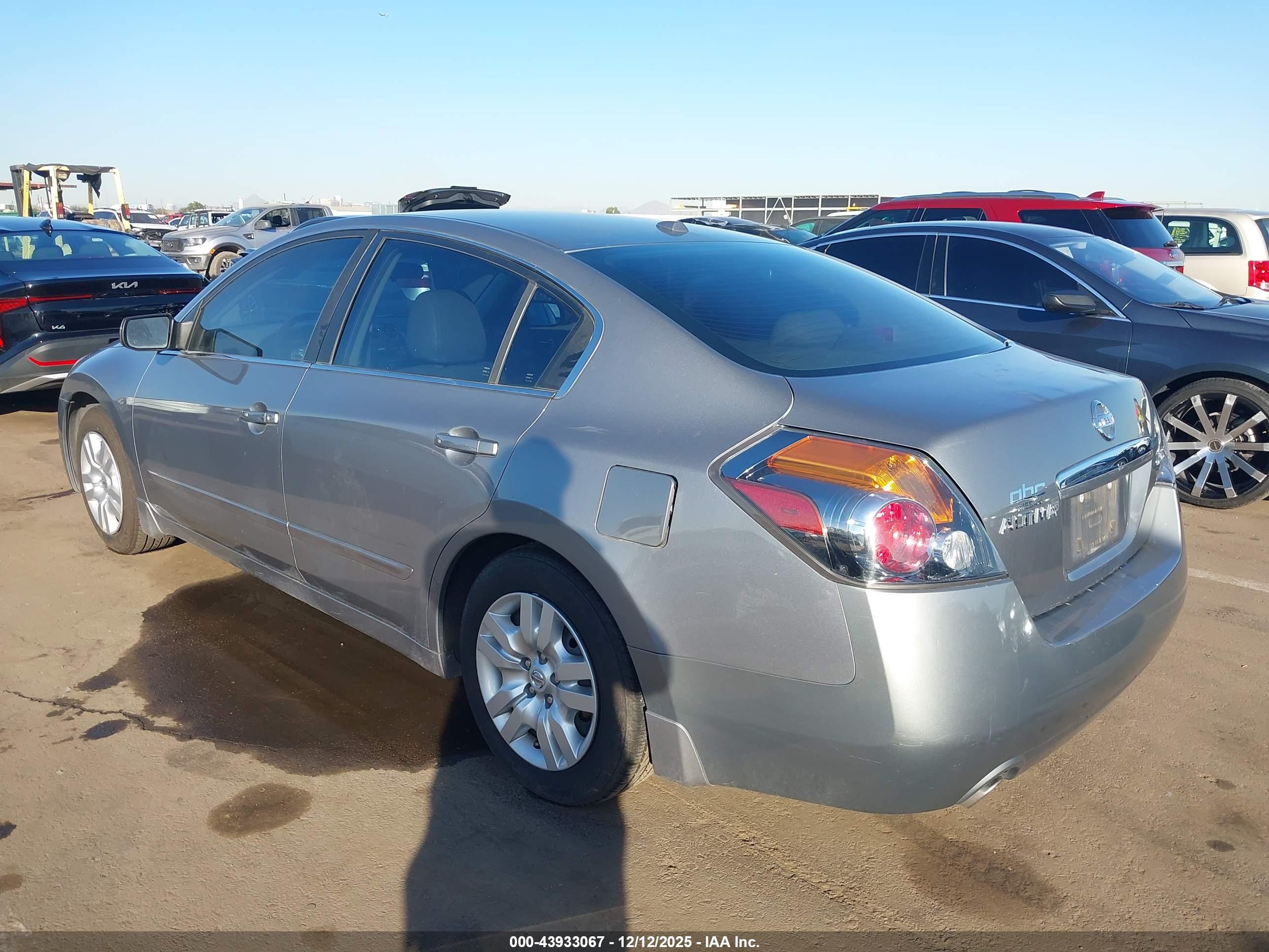 NISSAN ALTIMA image 3