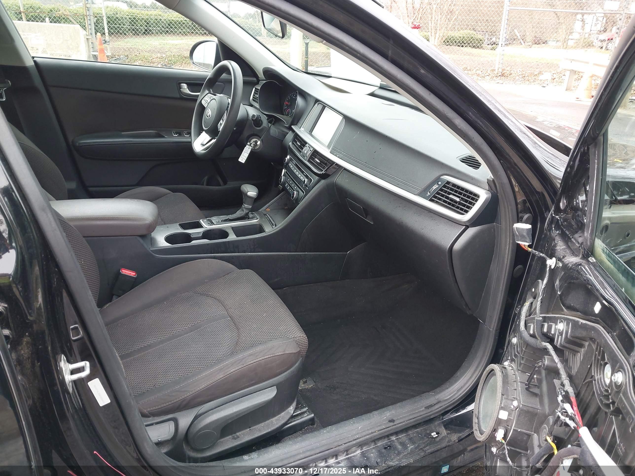 KIA OPTIMA image 5