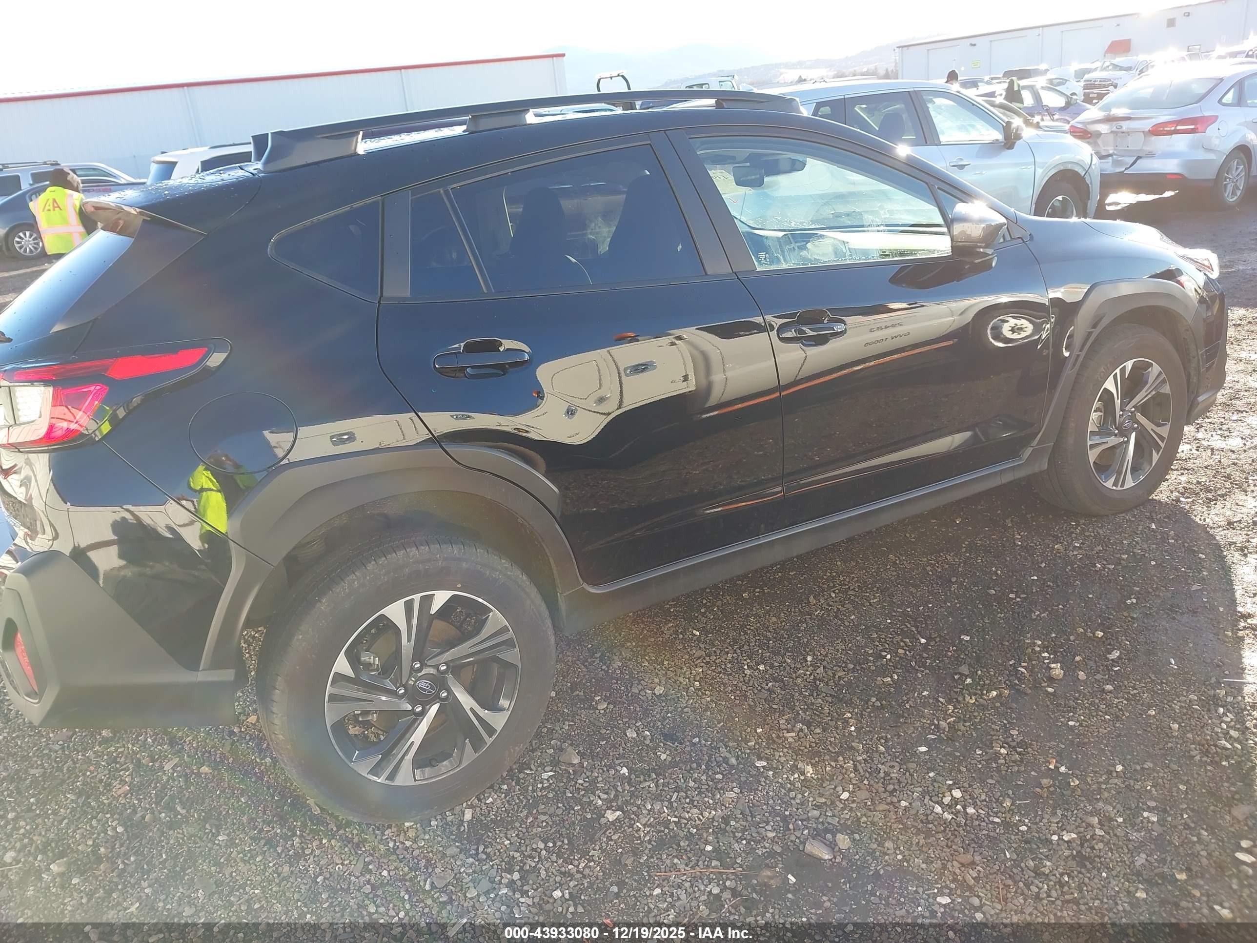 SUBARU CROSSTREK image 4