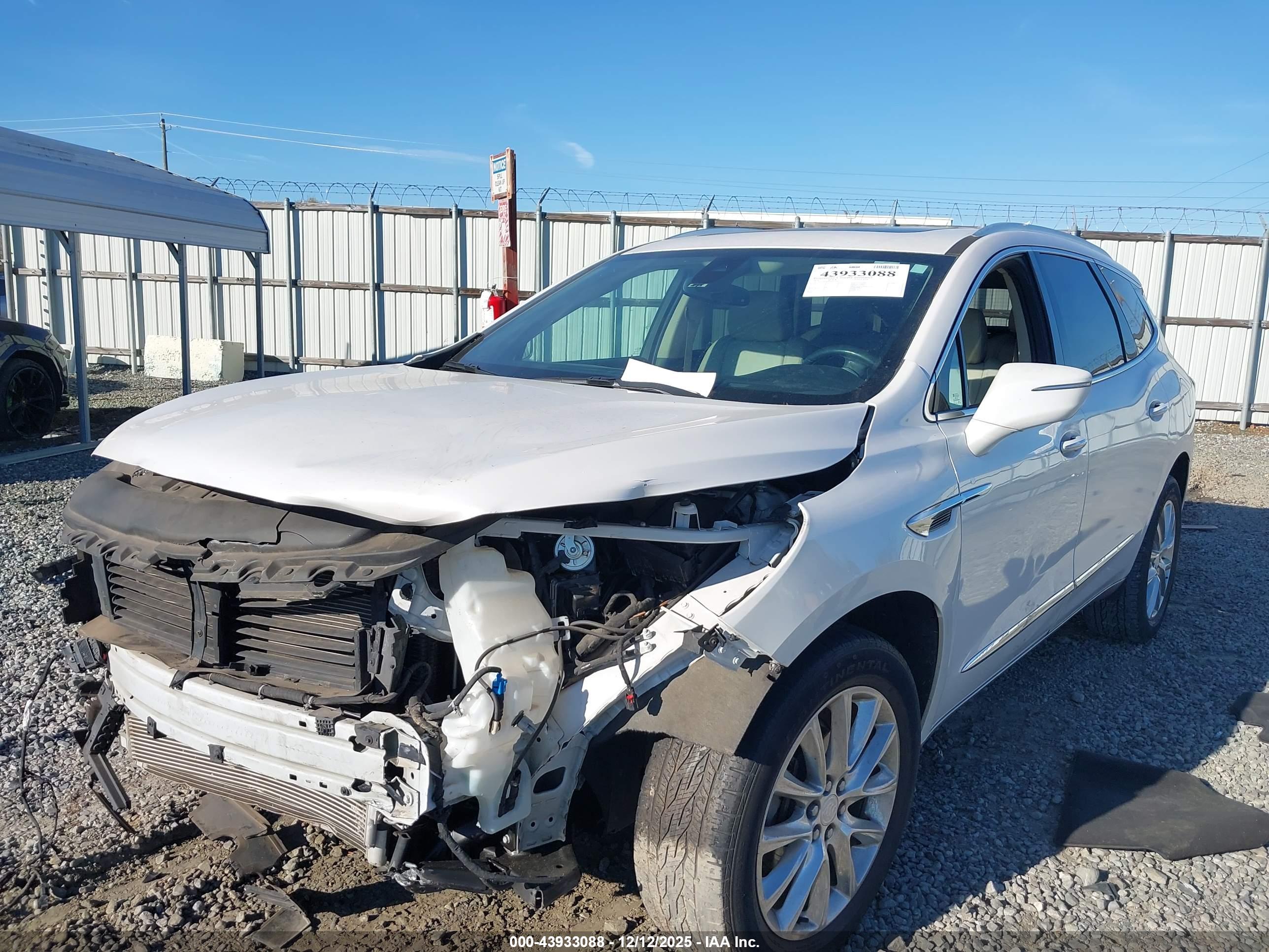 BUICK ENCLAVE image 6