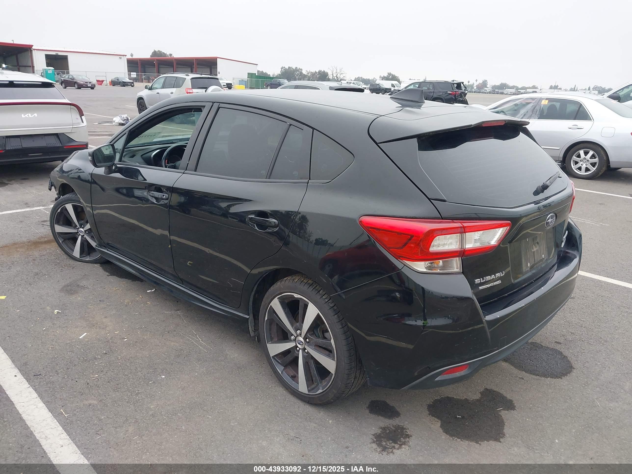 SUBARU IMPREZA image 3