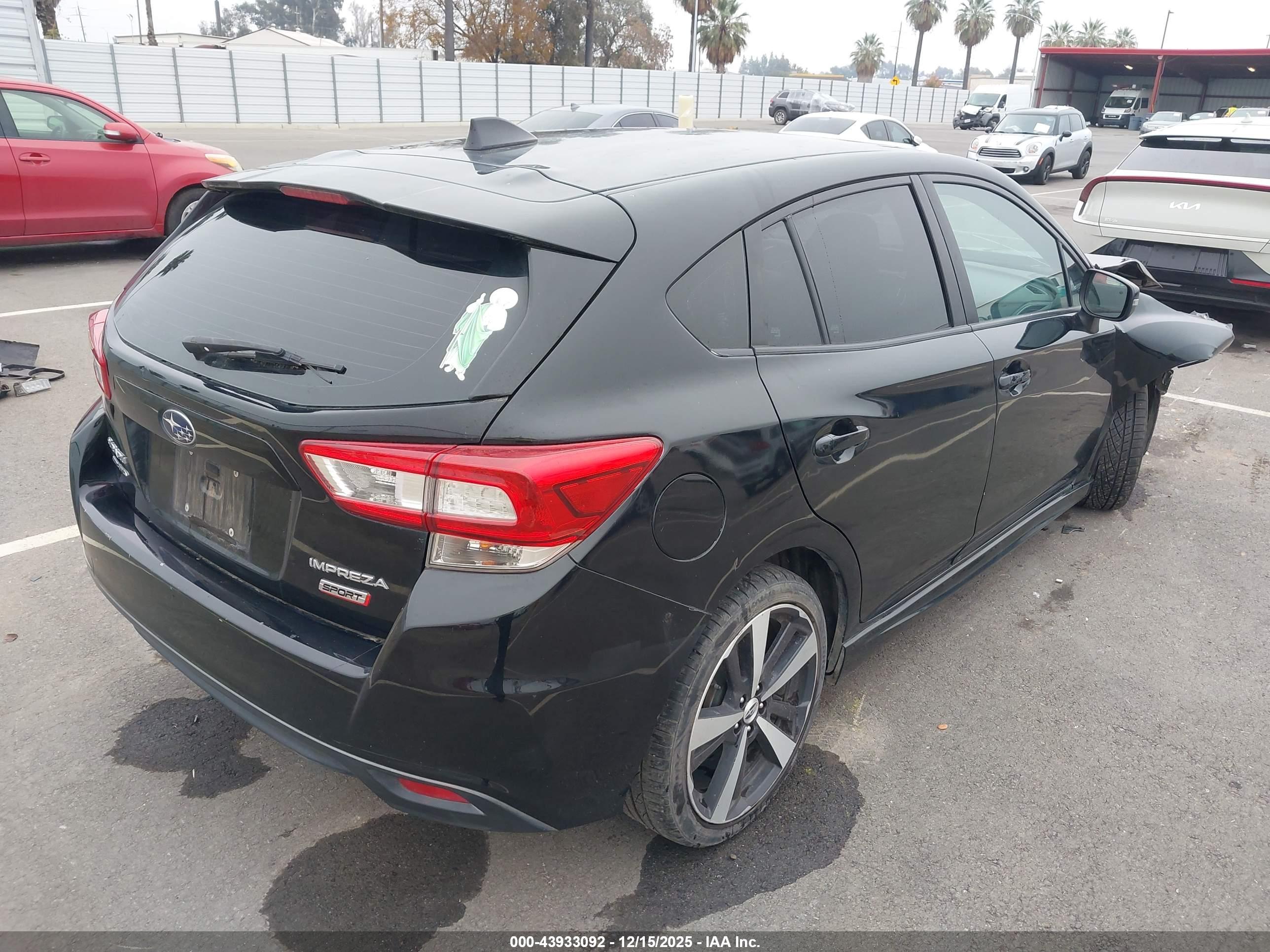 SUBARU IMPREZA image 4