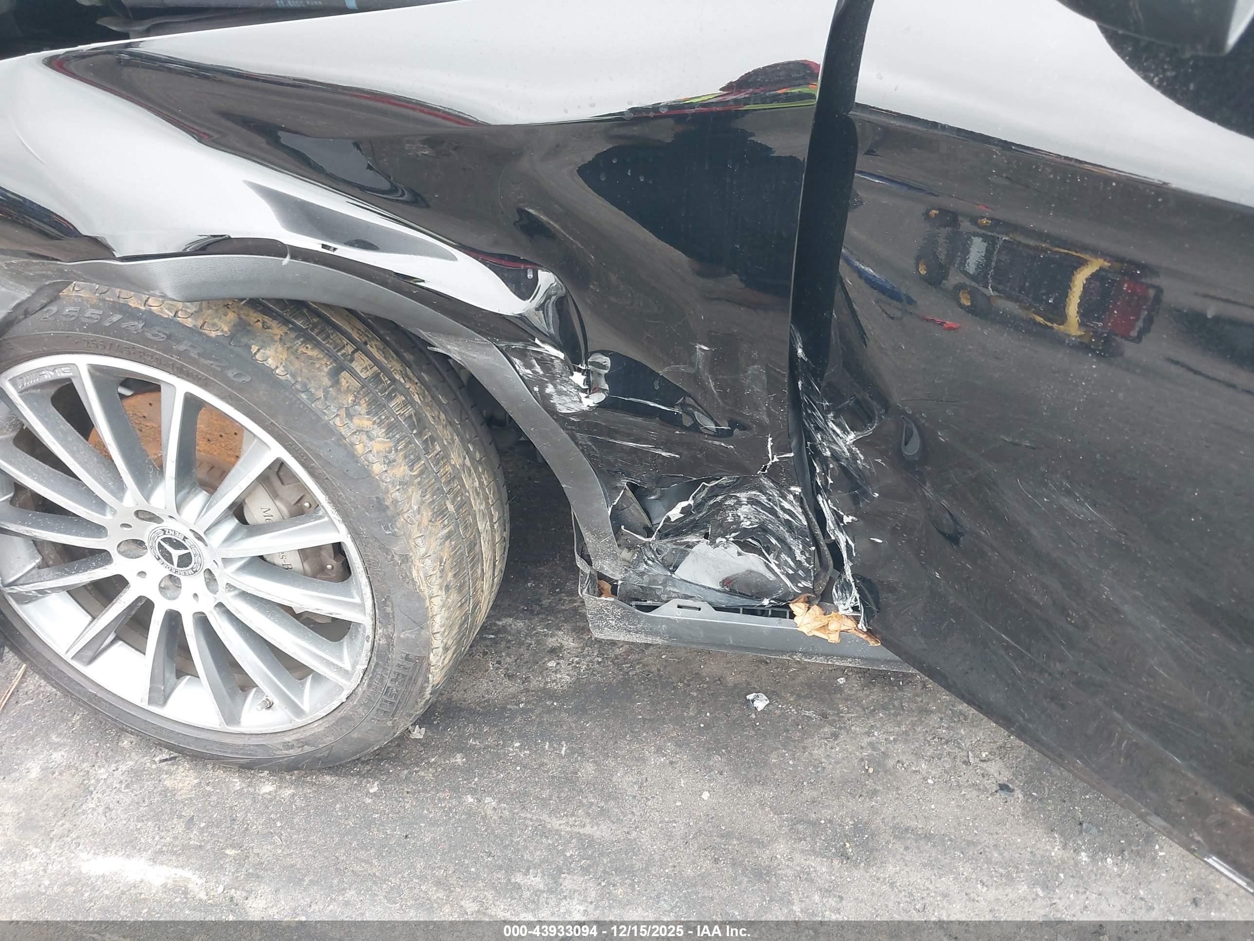 MERCEDES-BENZ GLC image 6
