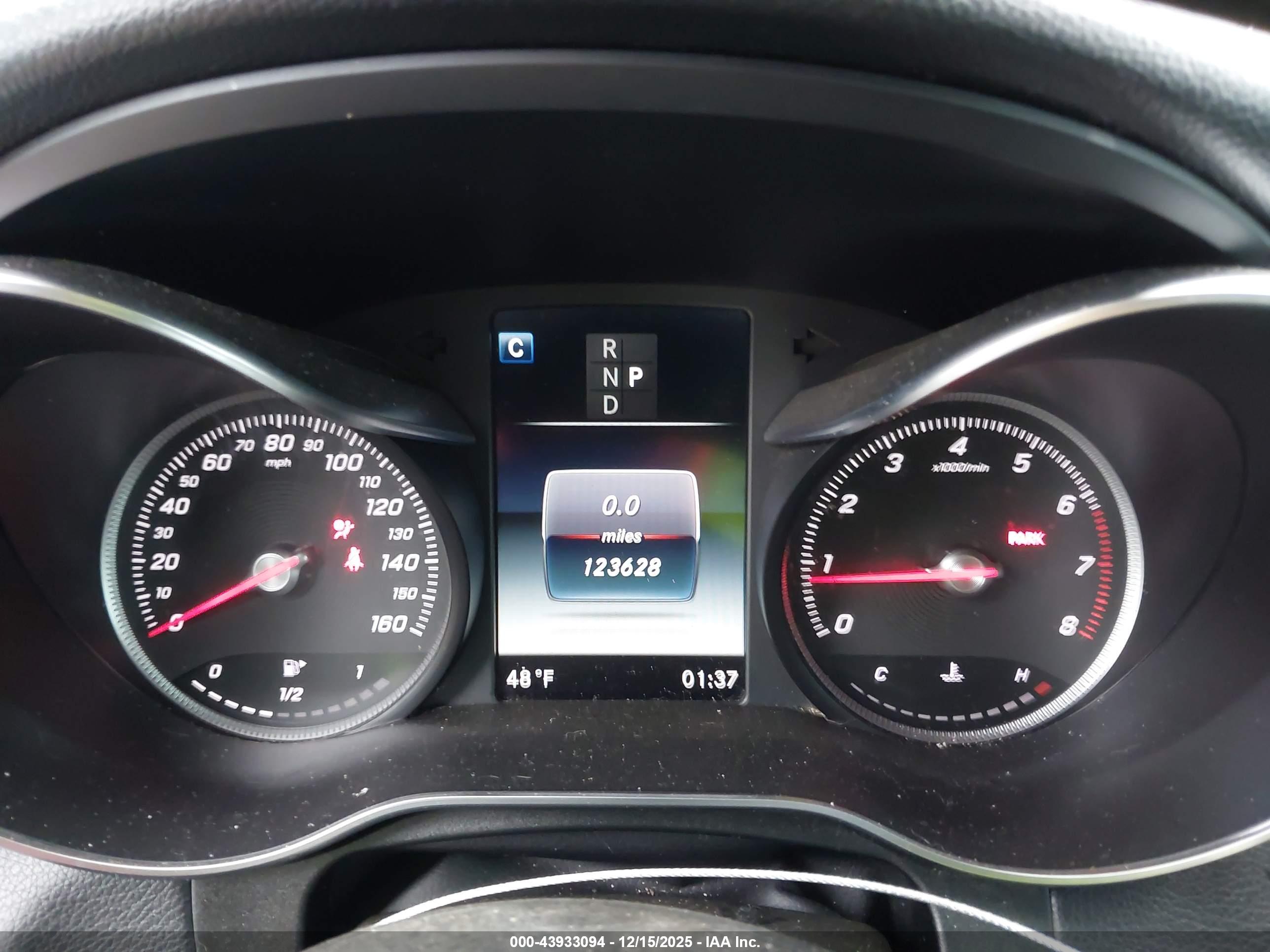 MERCEDES-BENZ GLC image 7