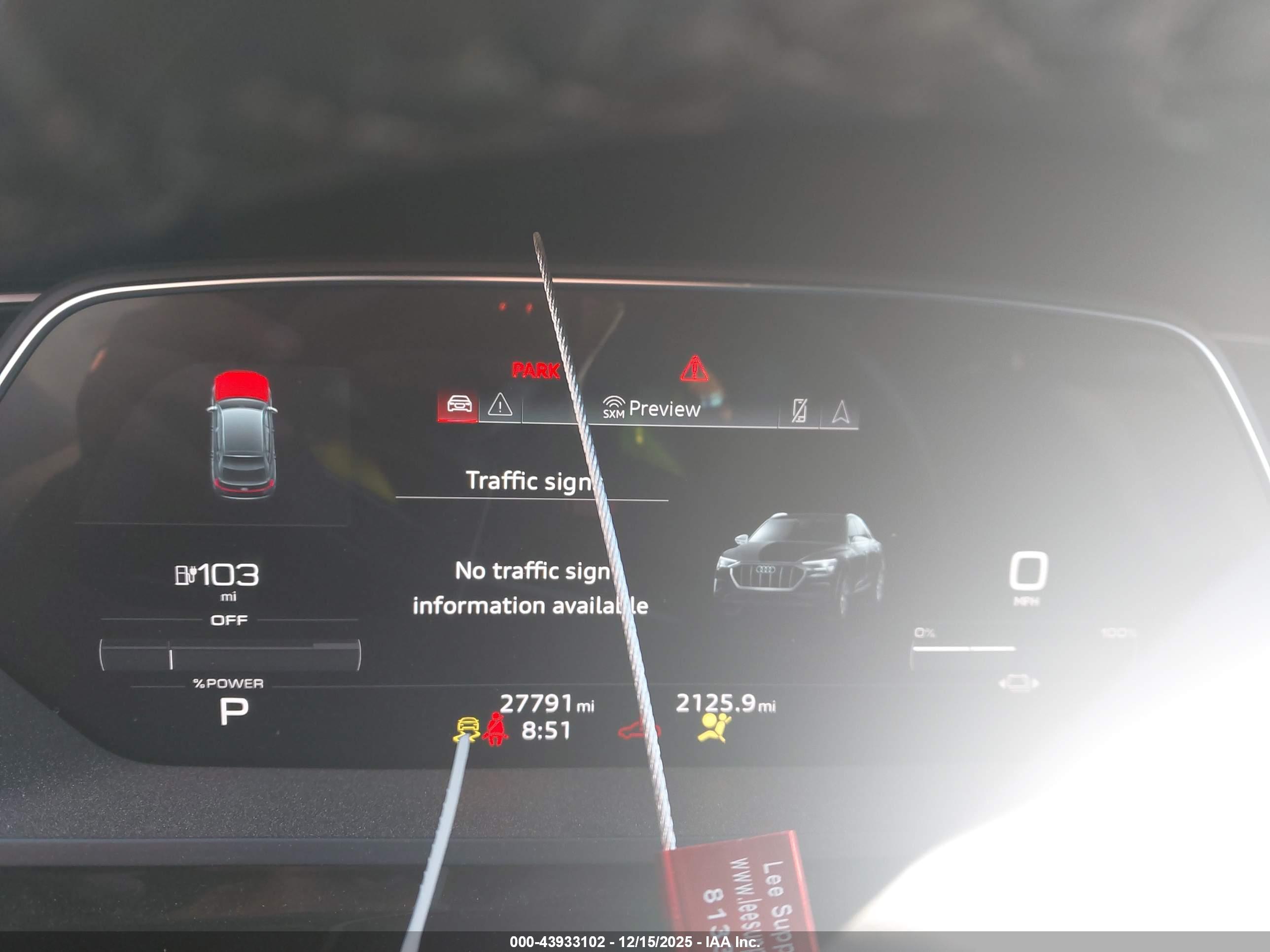 AUDI E-TRON image 7