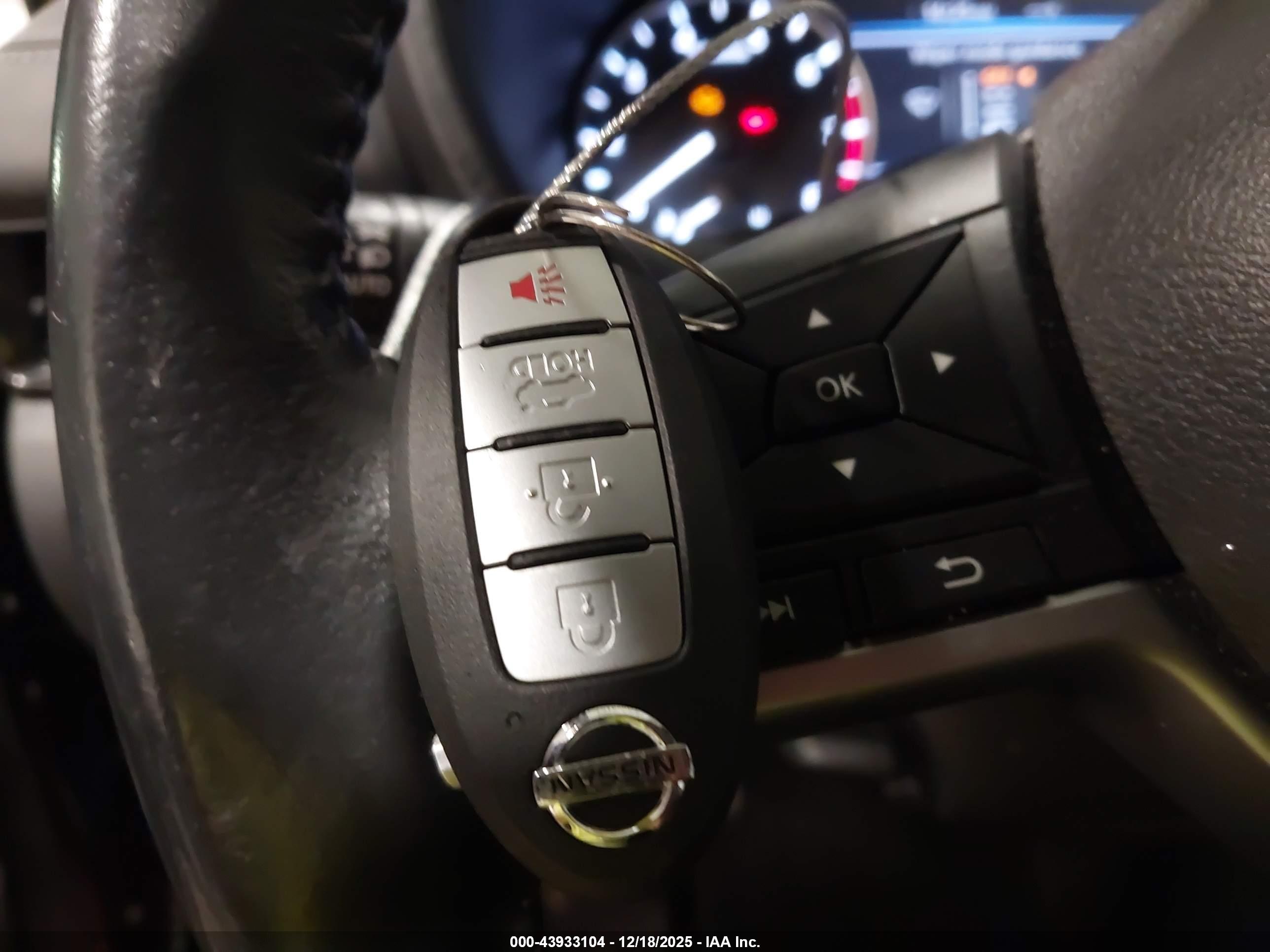 NISSAN SENTRA image 11