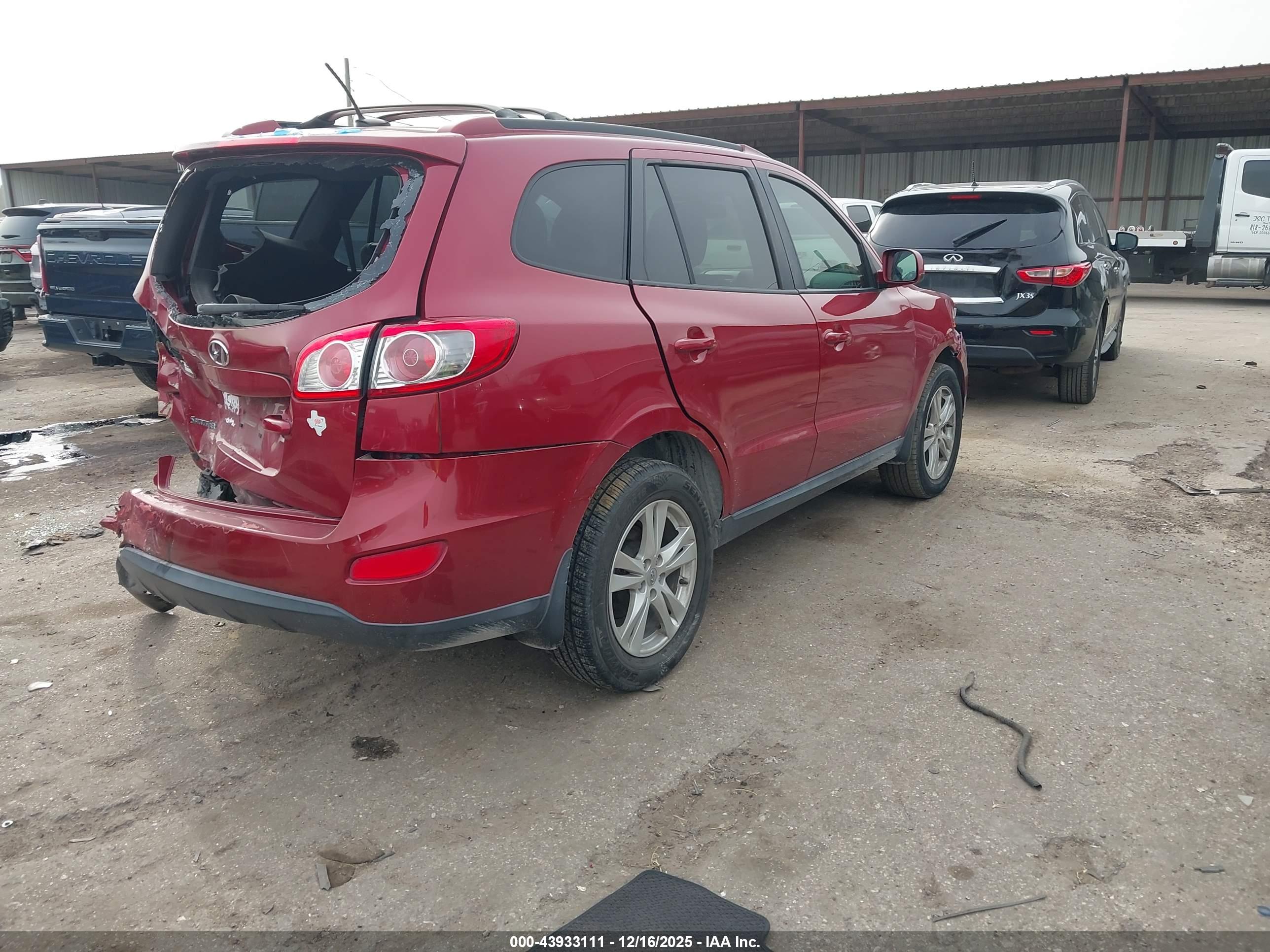 HYUNDAI SANTA image 4