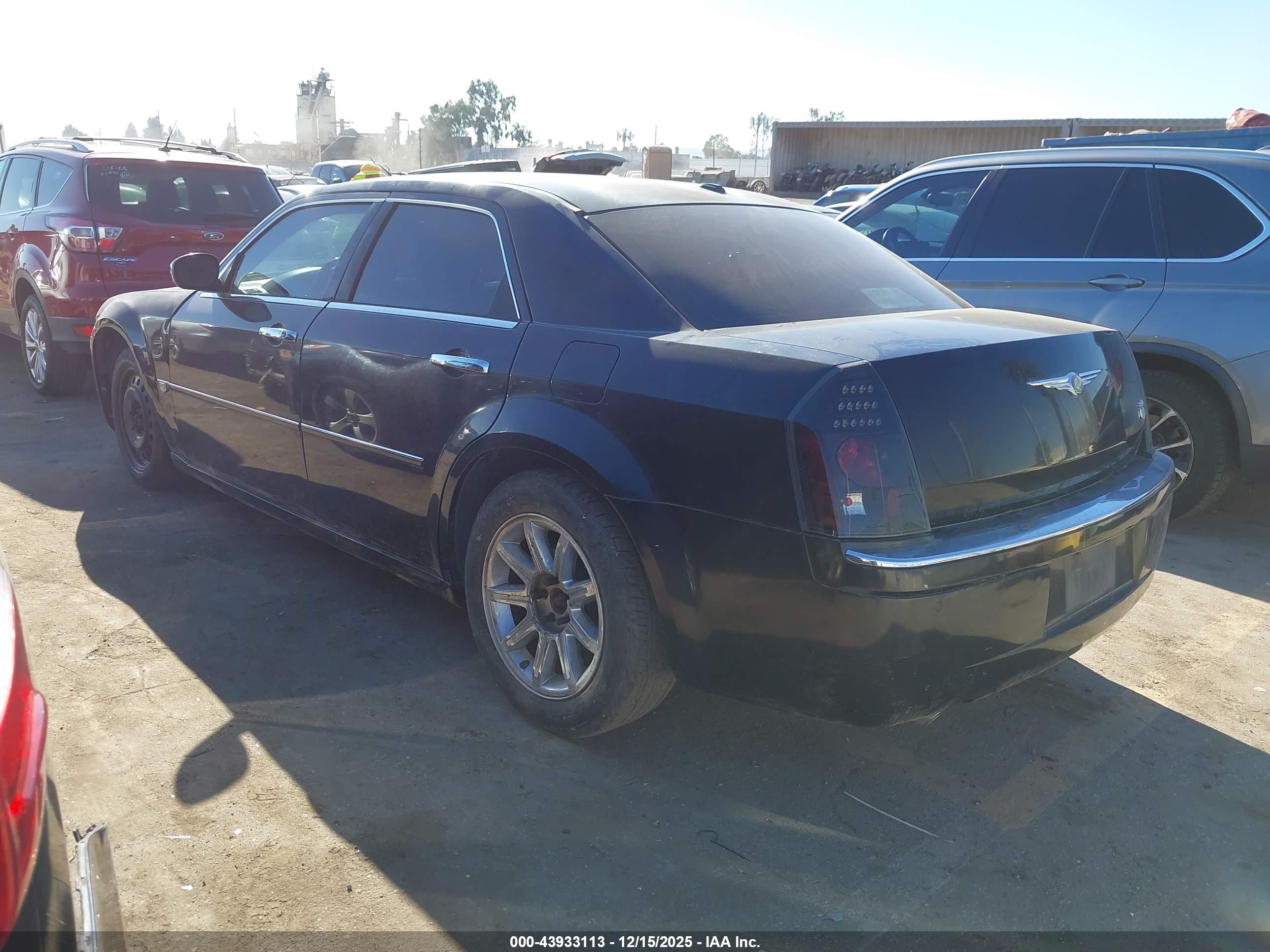 CHRYSLER 300C image 3