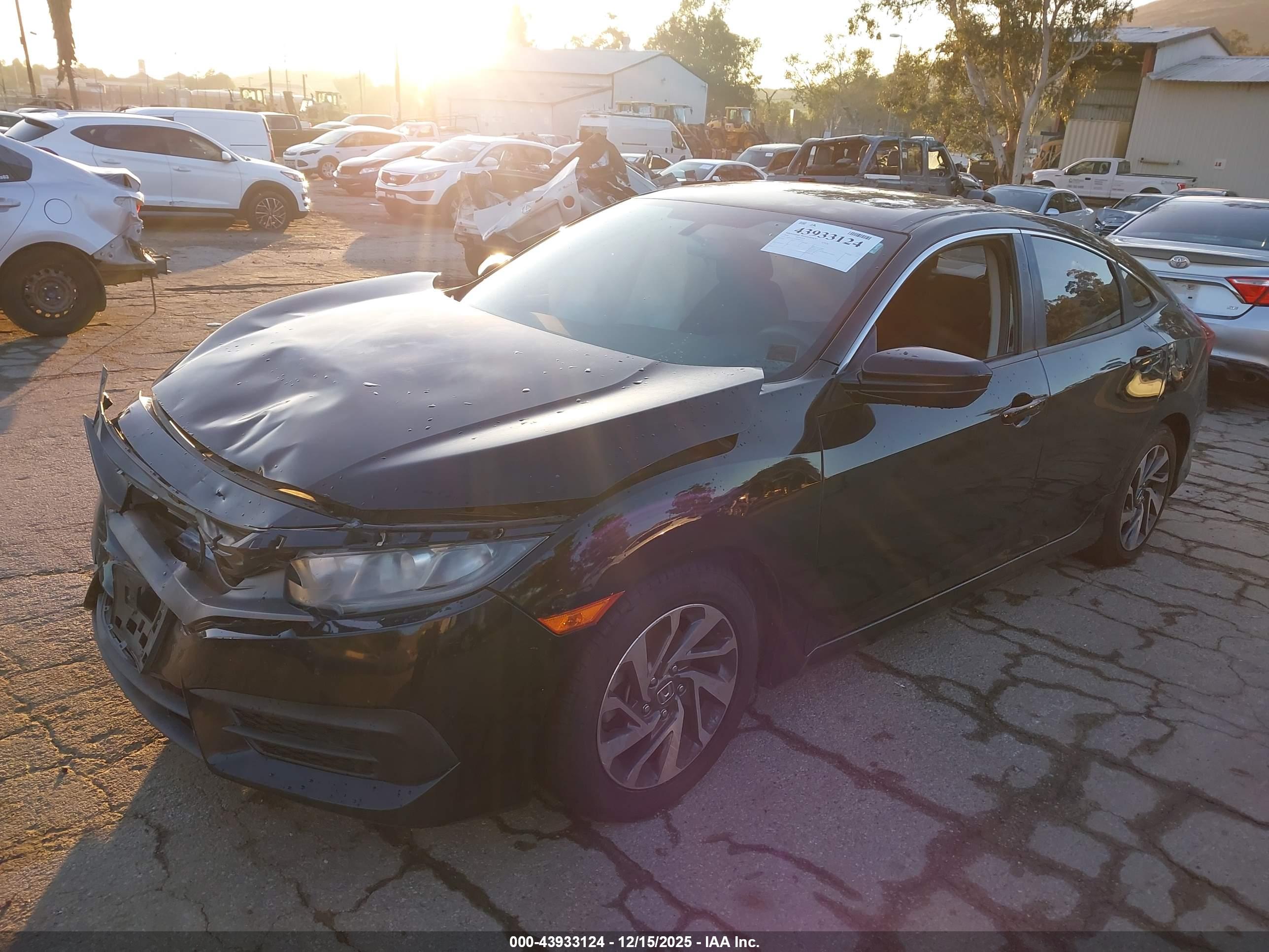 HONDA CIVIC image 2