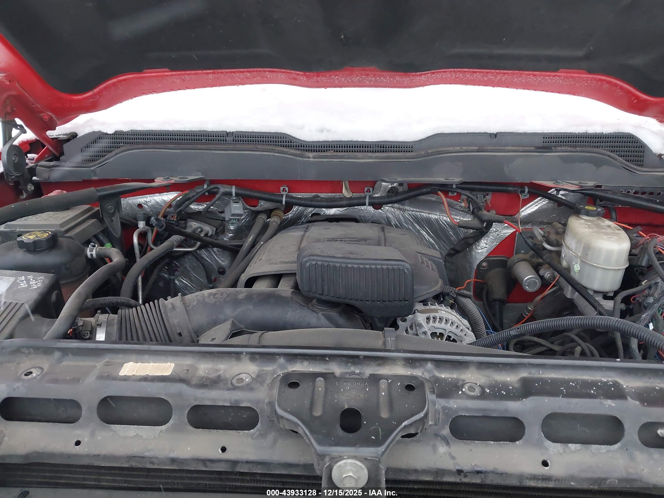 CHEVROLET SILVERADO image 10