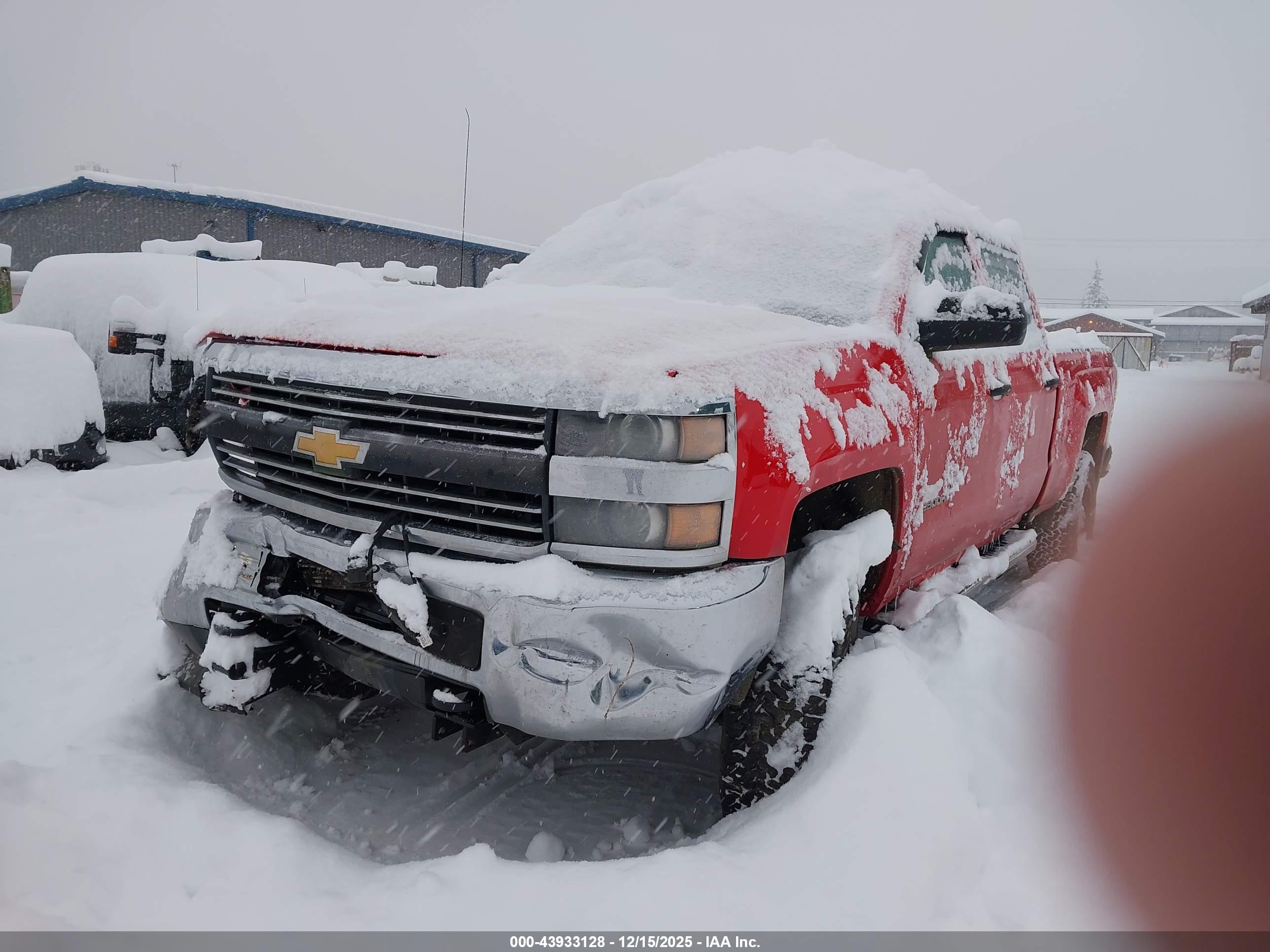 CHEVROLET SILVERADO image 2