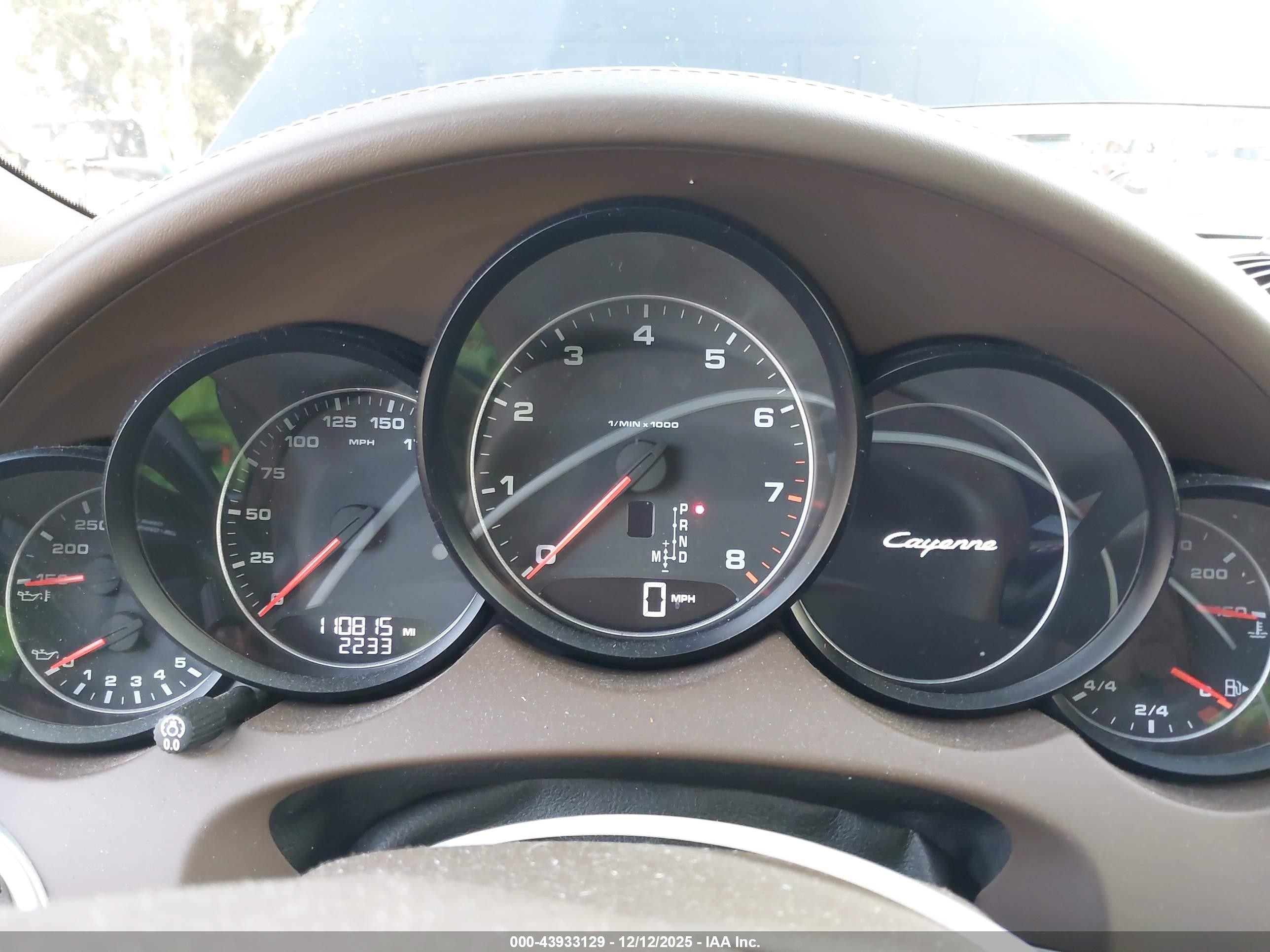 PORSCHE CAYENNE image 7