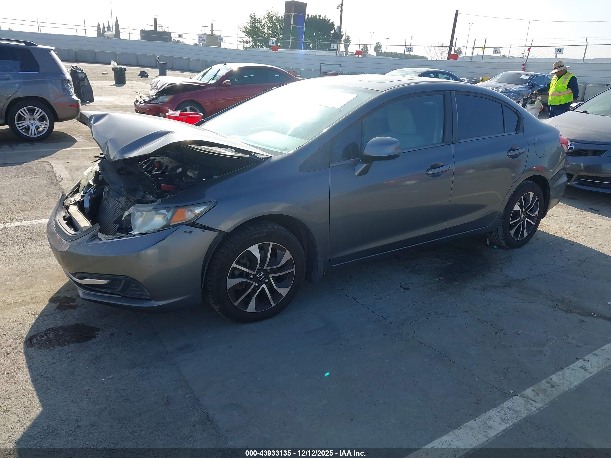 HONDA CIVIC image 2