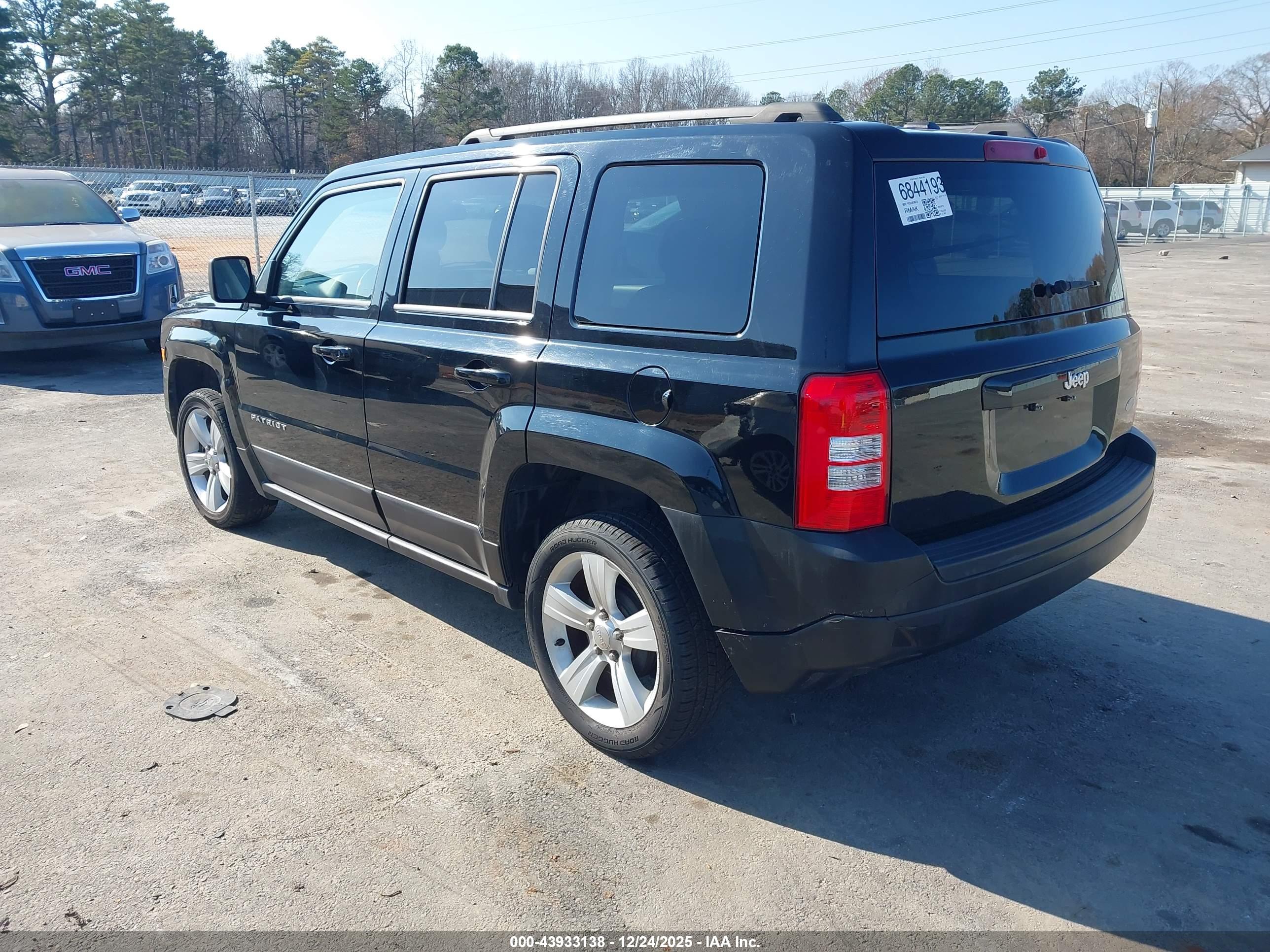 JEEP PATRIOT image 3