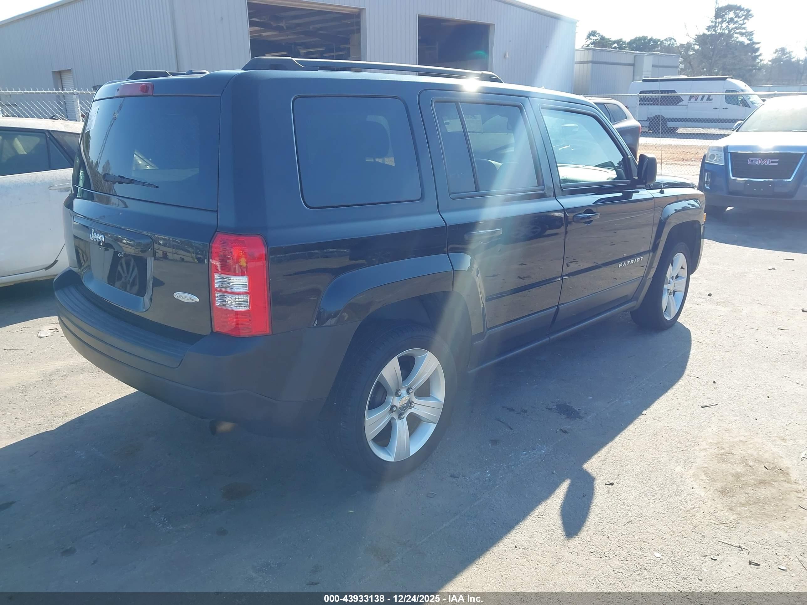 JEEP PATRIOT image 4