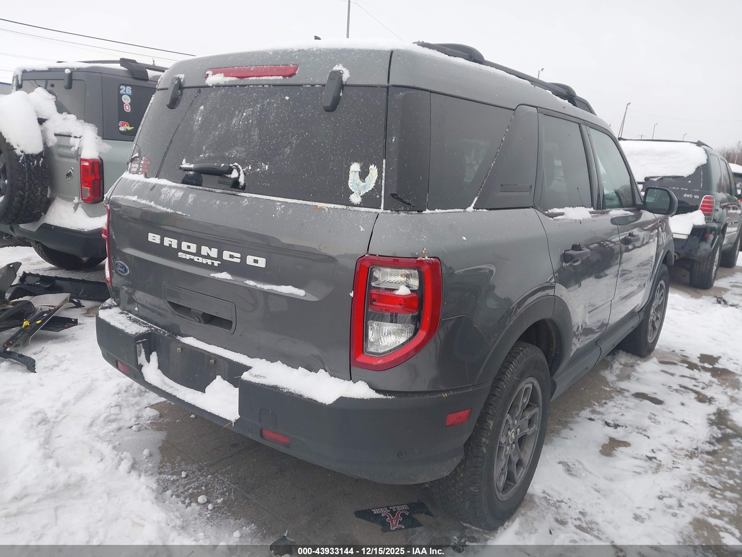 FORD BRONCO image 4