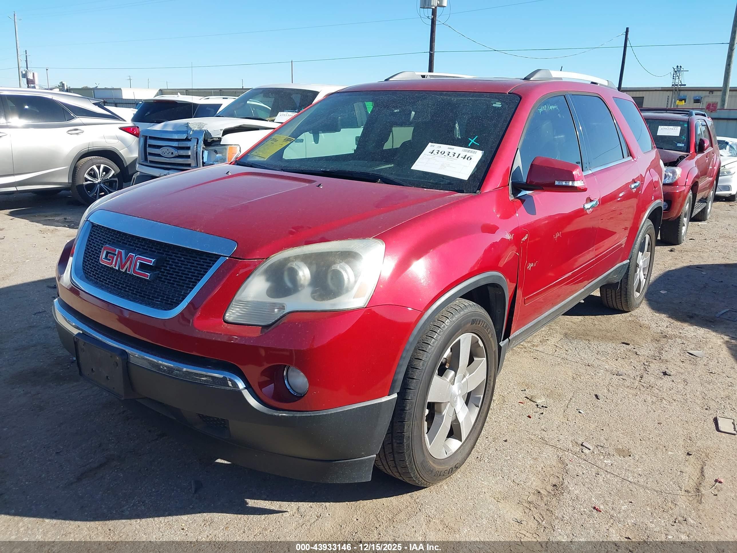 GMC ACADIA image 6