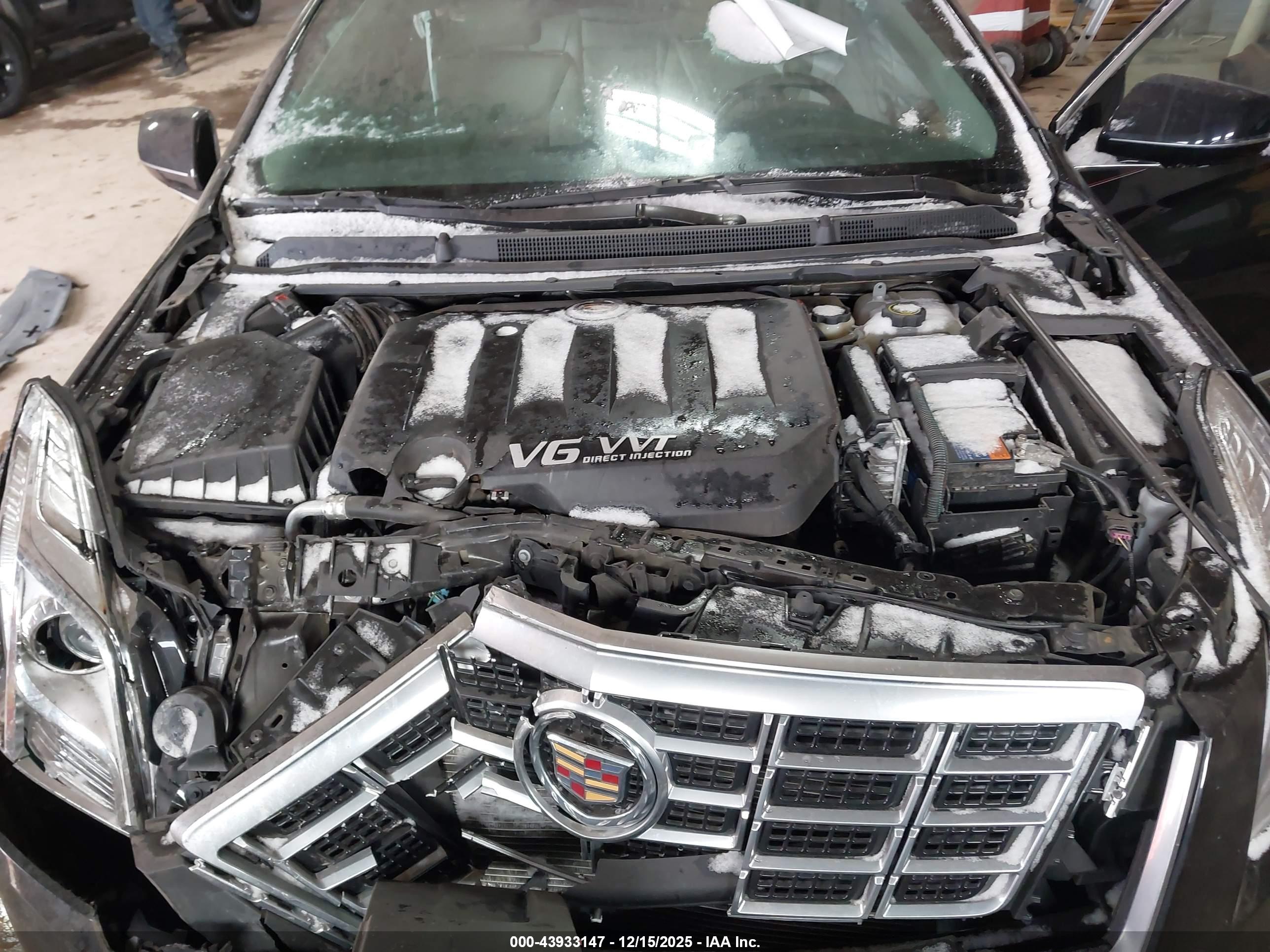 CADILLAC XTS image 10